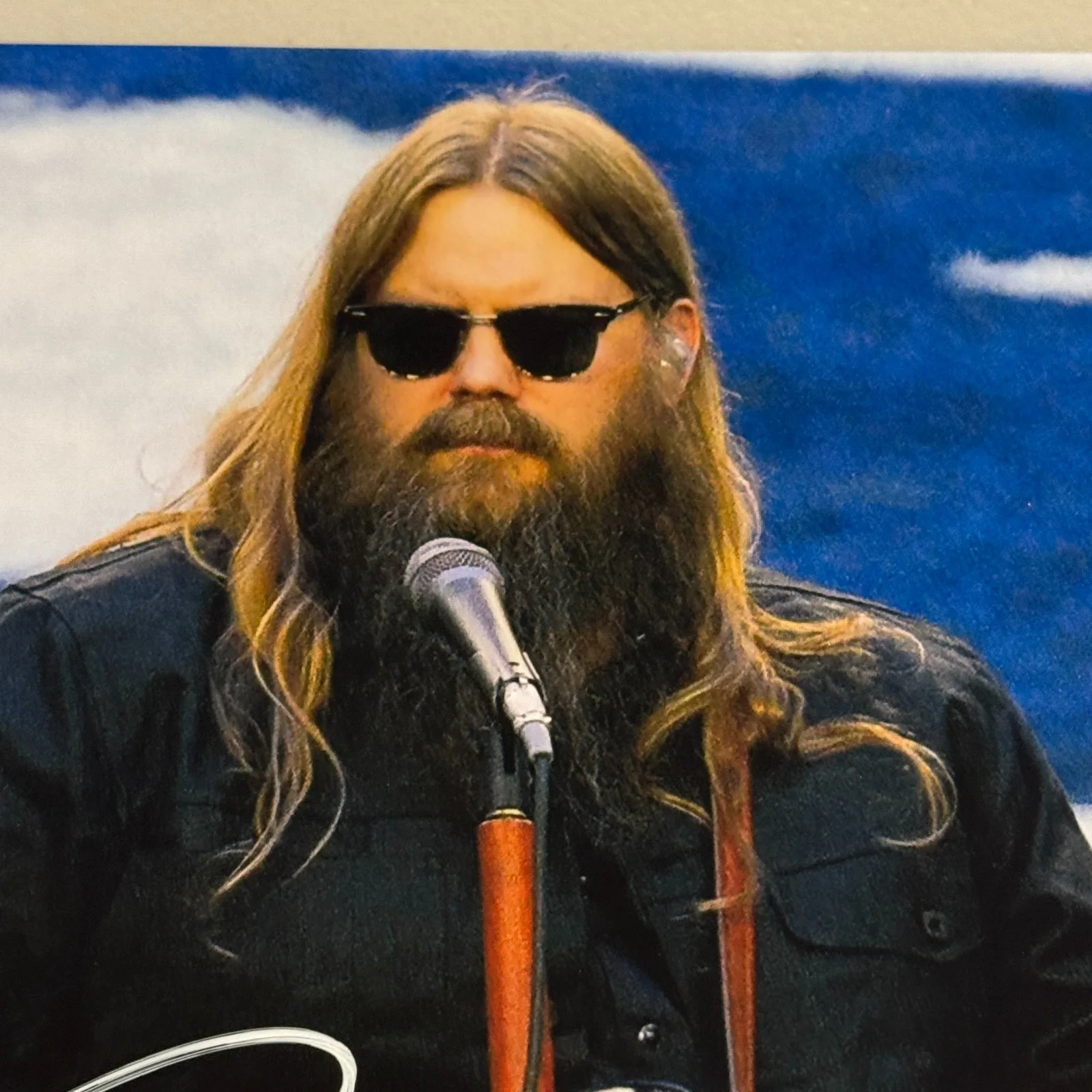 CHRIS STAPLETON SIGNED AUTOGRAPHED 8x10 COLOR PHOTOGRAPH AUTO PHOTO W/ COA RARE, image 2