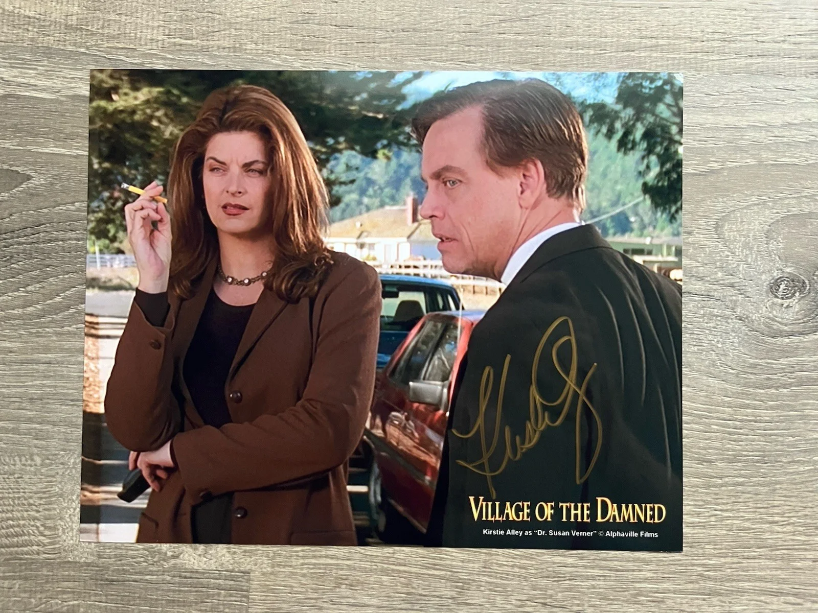 Kirstie Alley — Kirstie Alley Signed Village Of The Damned 8x10 Photo Beckett COA Horror, изображение 2
