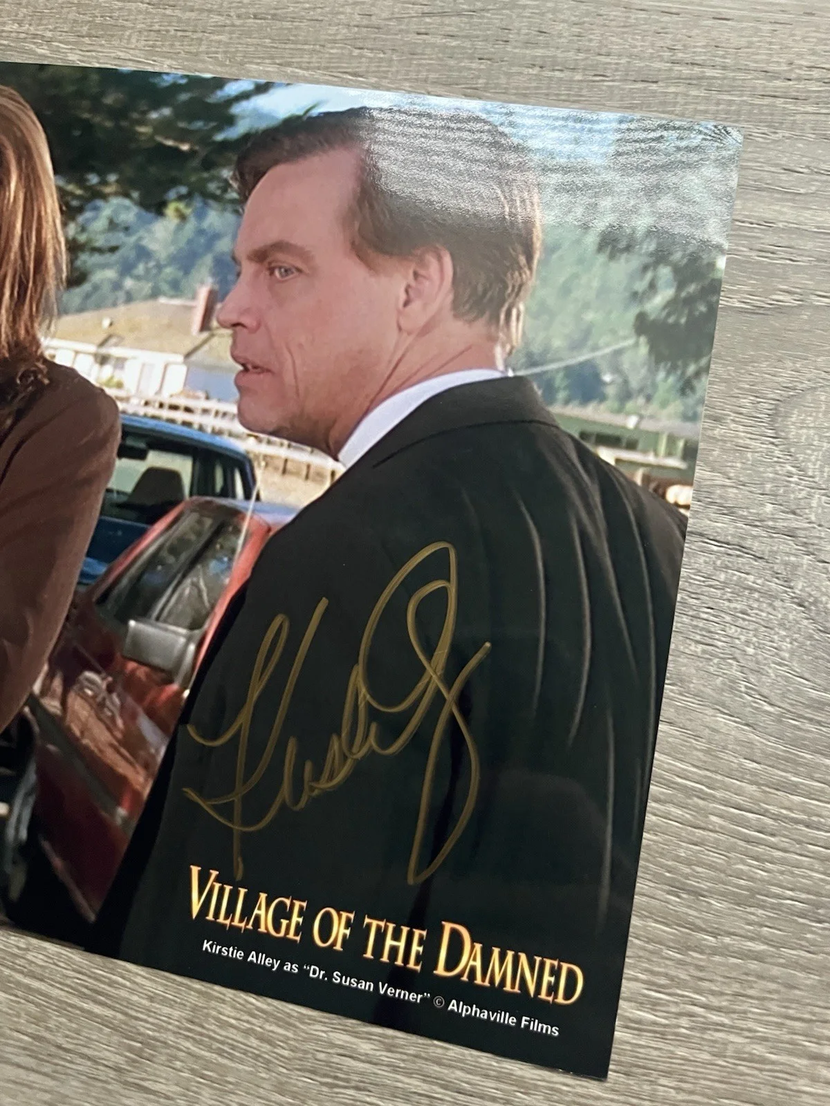 Kirstie Alley — Kirstie Alley Signed Village Of The Damned 8x10 Photo Beckett COA Horror, изображение 3