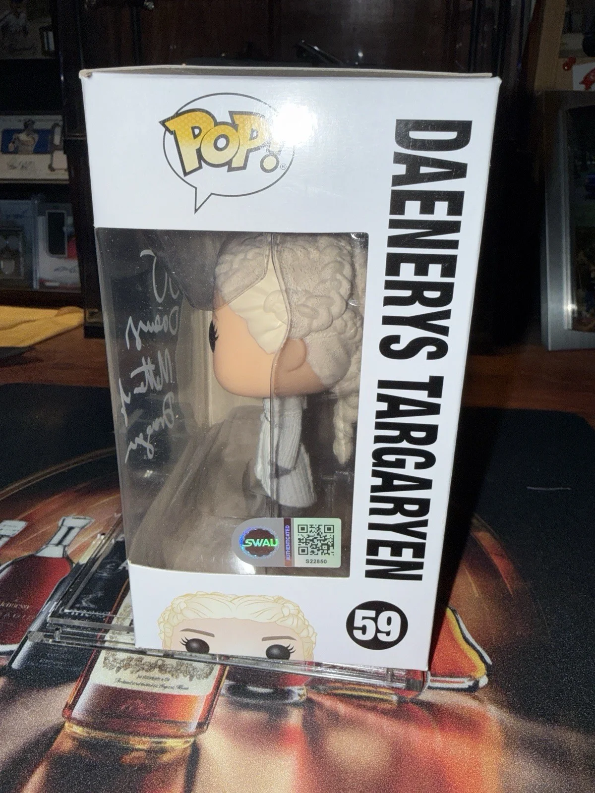 Emilia Clarke — Emilia Clarke Signed Game of Thrones Funko Auto Autograph SWAU Authentic COA, изображение 2