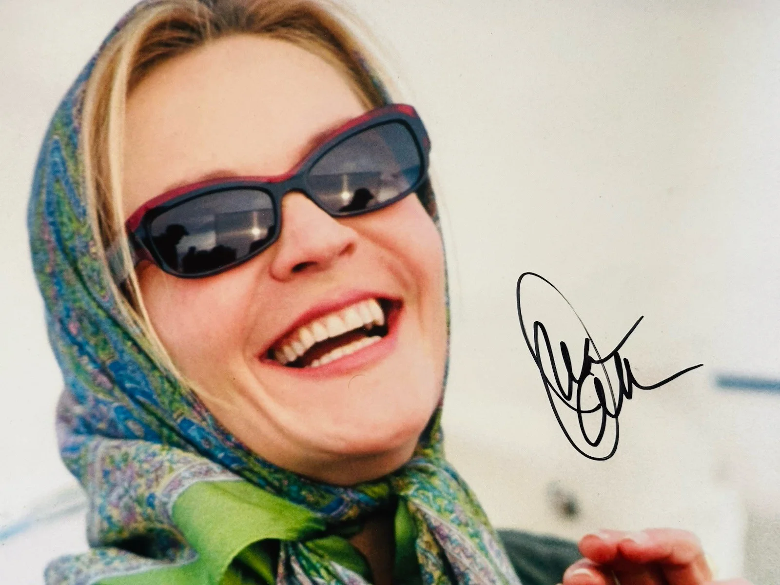 Joan Allen — Joan Allen signed 8x10 photo In Person. The Notebook