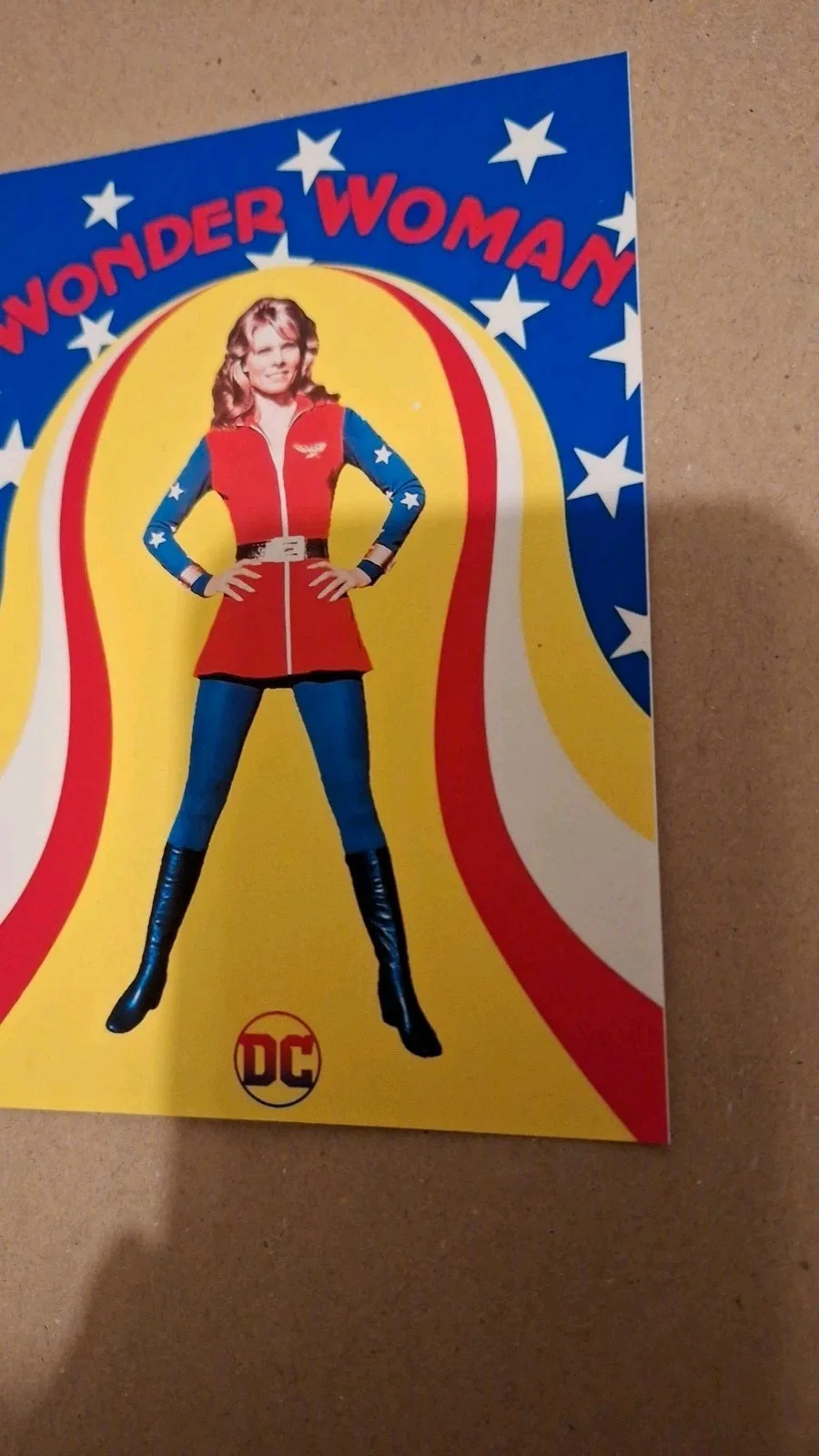 Vintage Style Postcard "Wonder Woman Pilot" 1975 – Reproduction Art – Print, изображение 2