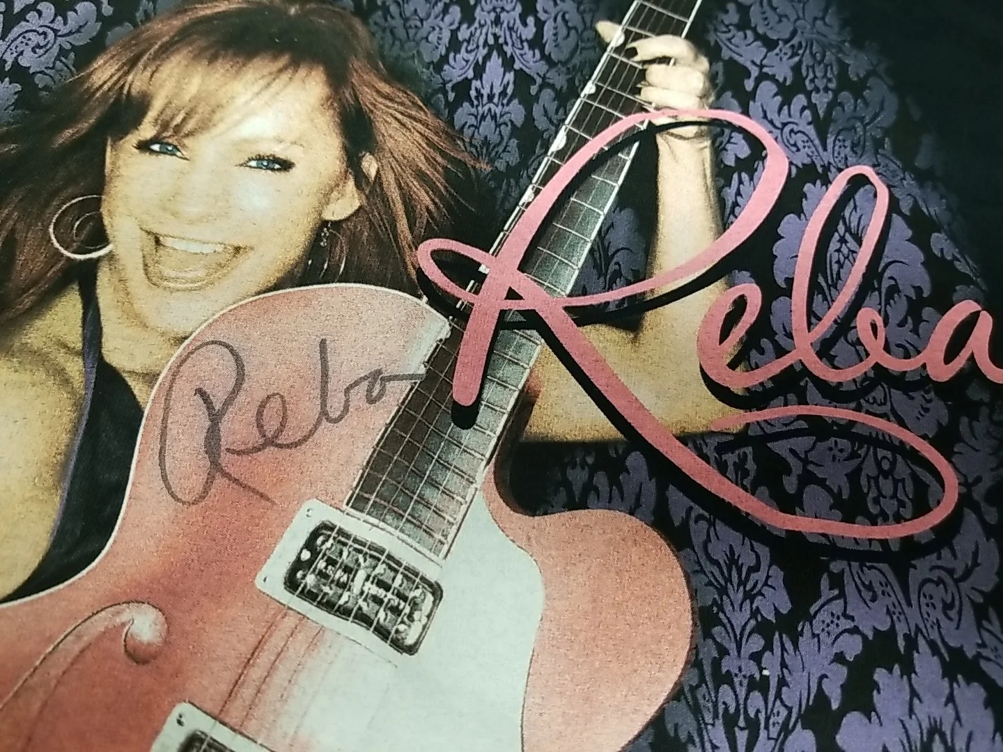 Signed REBA Shirt!! Small signed In Portland At A Concert, image 4