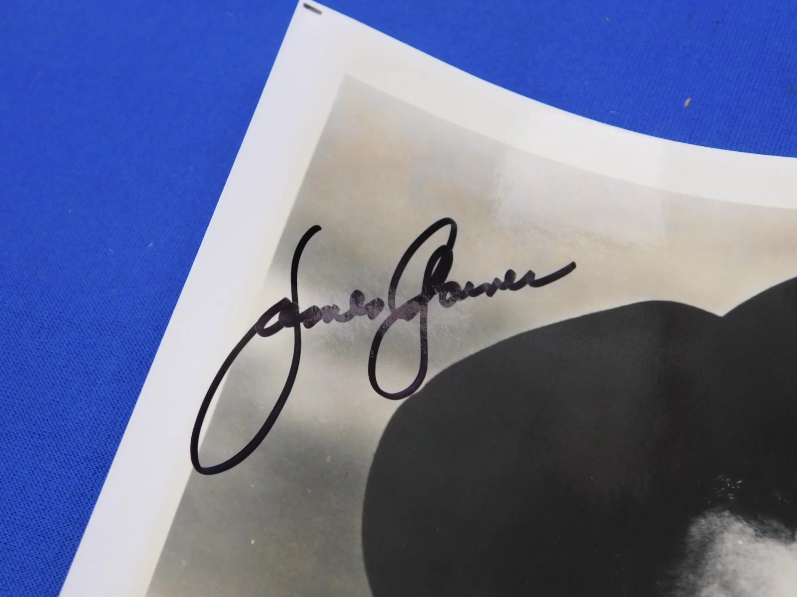 James Garner — MAVERICK ~ James Garner SIGNED / Autographed 8x10 B&W Photo JSA COA, image 3