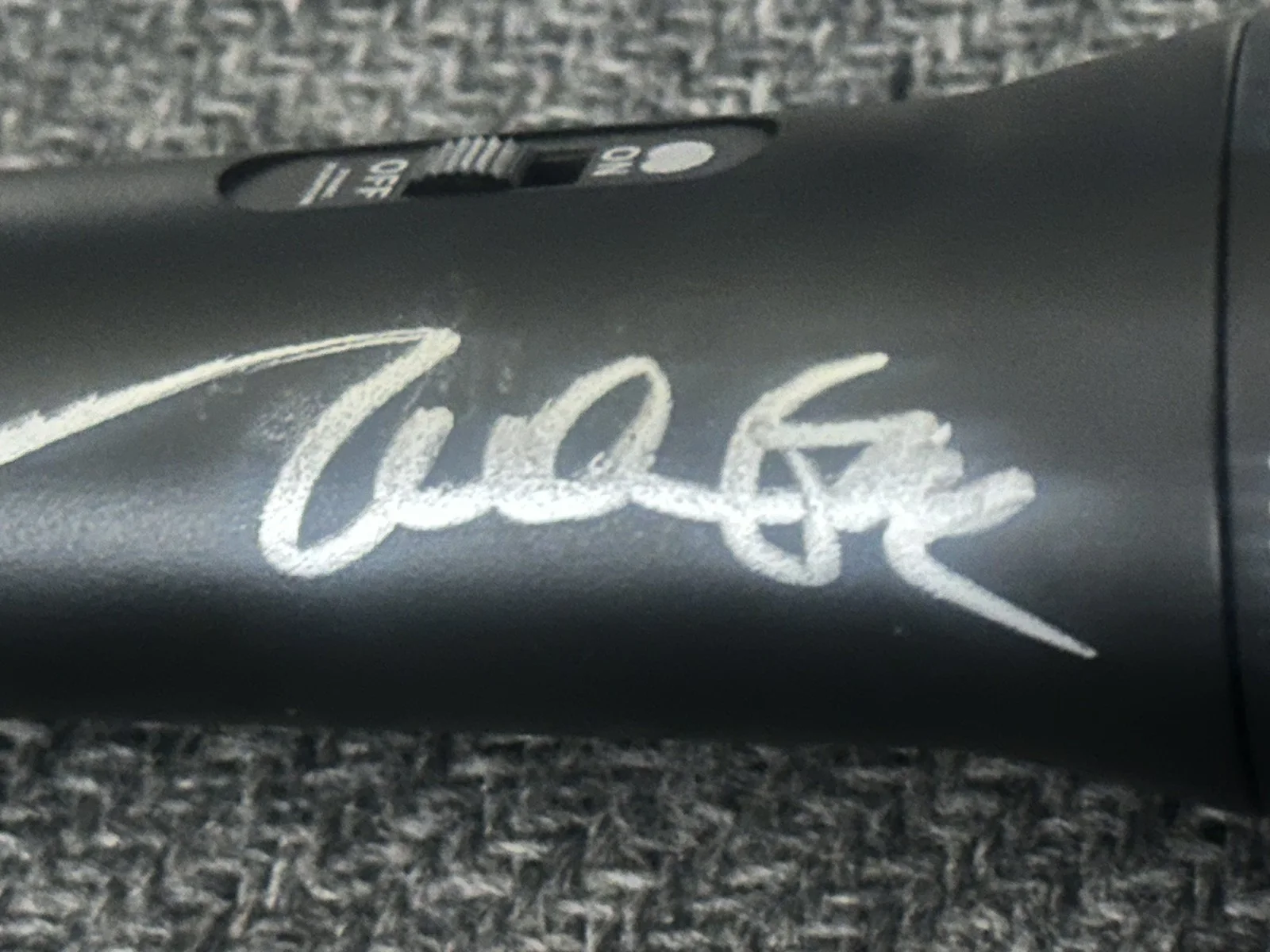 MIKE LOVE signed MICROPHONE The Beach Boys JSA Authenticated, image 3