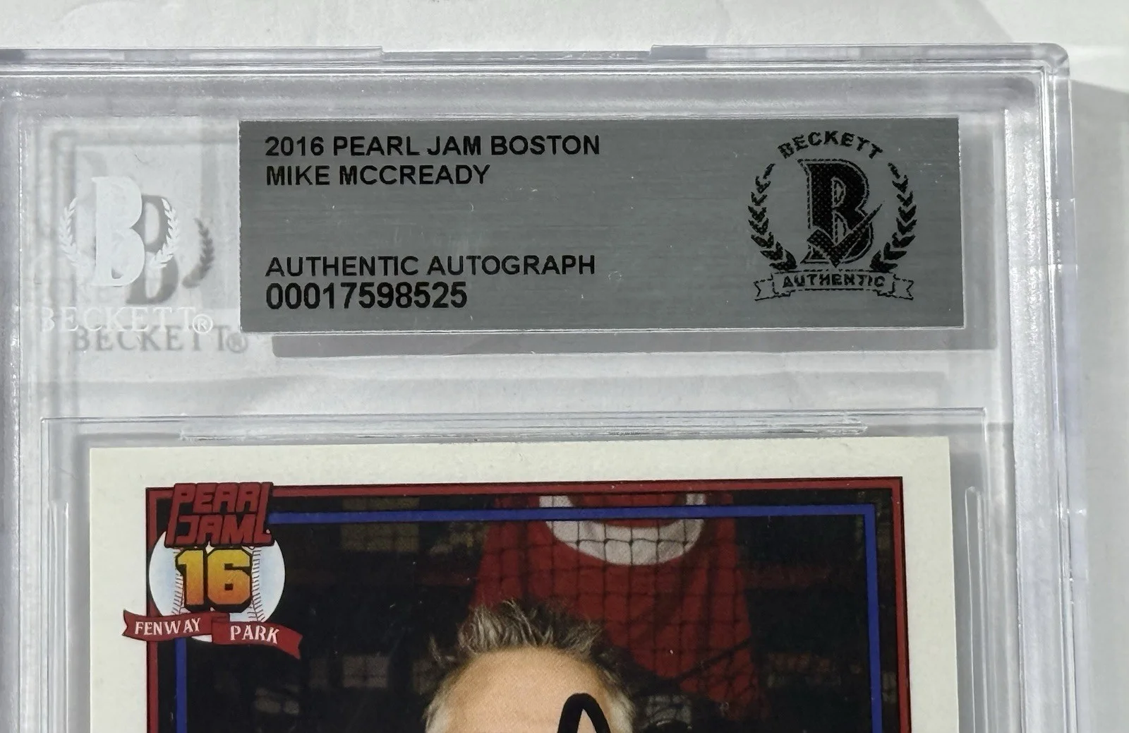 Mike Mccready signed Pearl Jam Card 2016 Boston Fenway in uniform beckett coa, изображение 3
