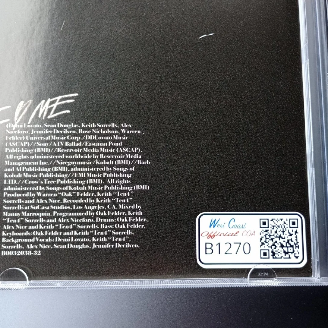 Demi Lovato I Love Me Signed CD Single With COA Mint Condition, image 3