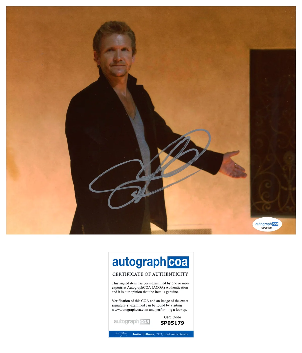 Sebastian Roché — Sebastian Roche ‘Supernatural’ Signed 8x10 Photo 'Balthazar' ACOA