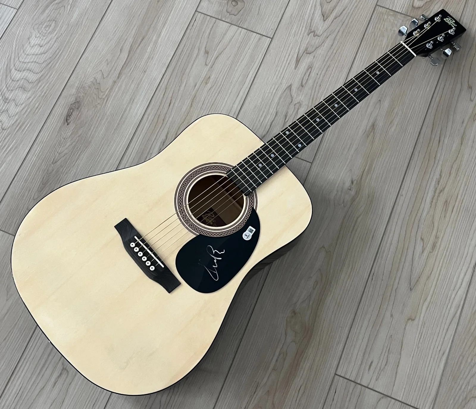 KANE BROWN SIGNED AUTOGRAPH 41" ACOUSTIC GUITAR w/EXACT PROOF & BAS BECKETT COA, изображение 2