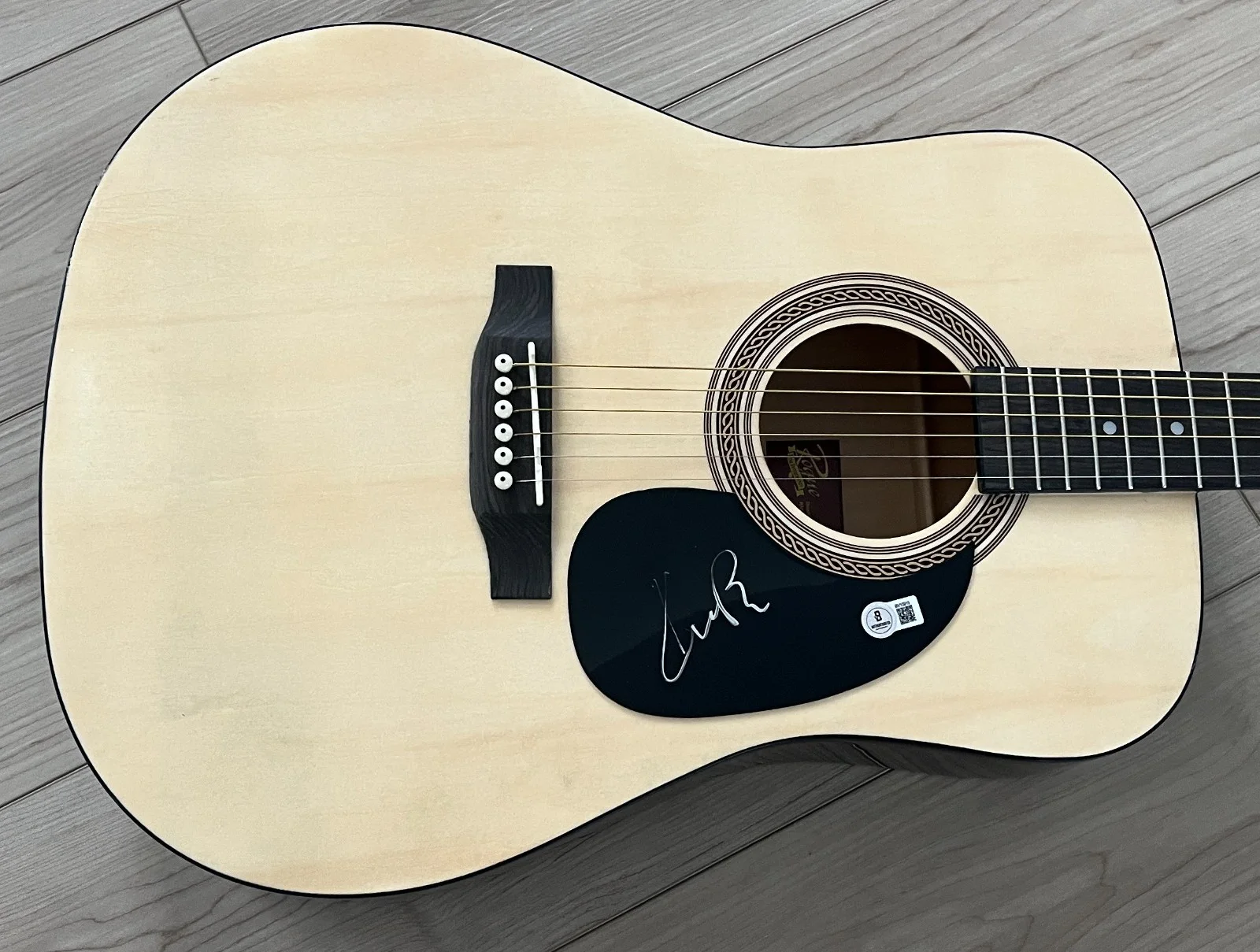 KANE BROWN SIGNED AUTOGRAPH 41" ACOUSTIC GUITAR w/EXACT PROOF & BAS BECKETT COA, изображение 5