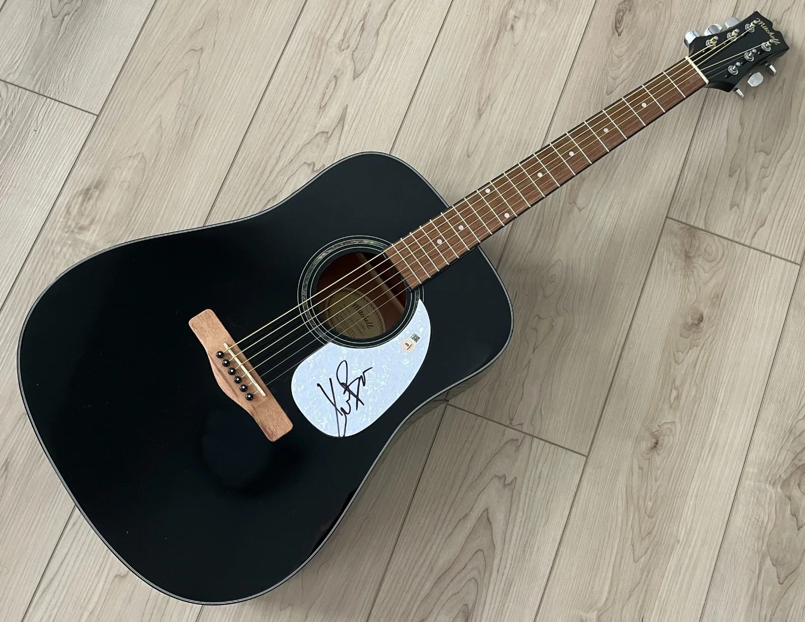 KANE BROWN SIGNED AUTOGRAPH 41" ACOUSTIC GUITAR w/EXACT PROOF & BECKETT BAS COA, изображение 2