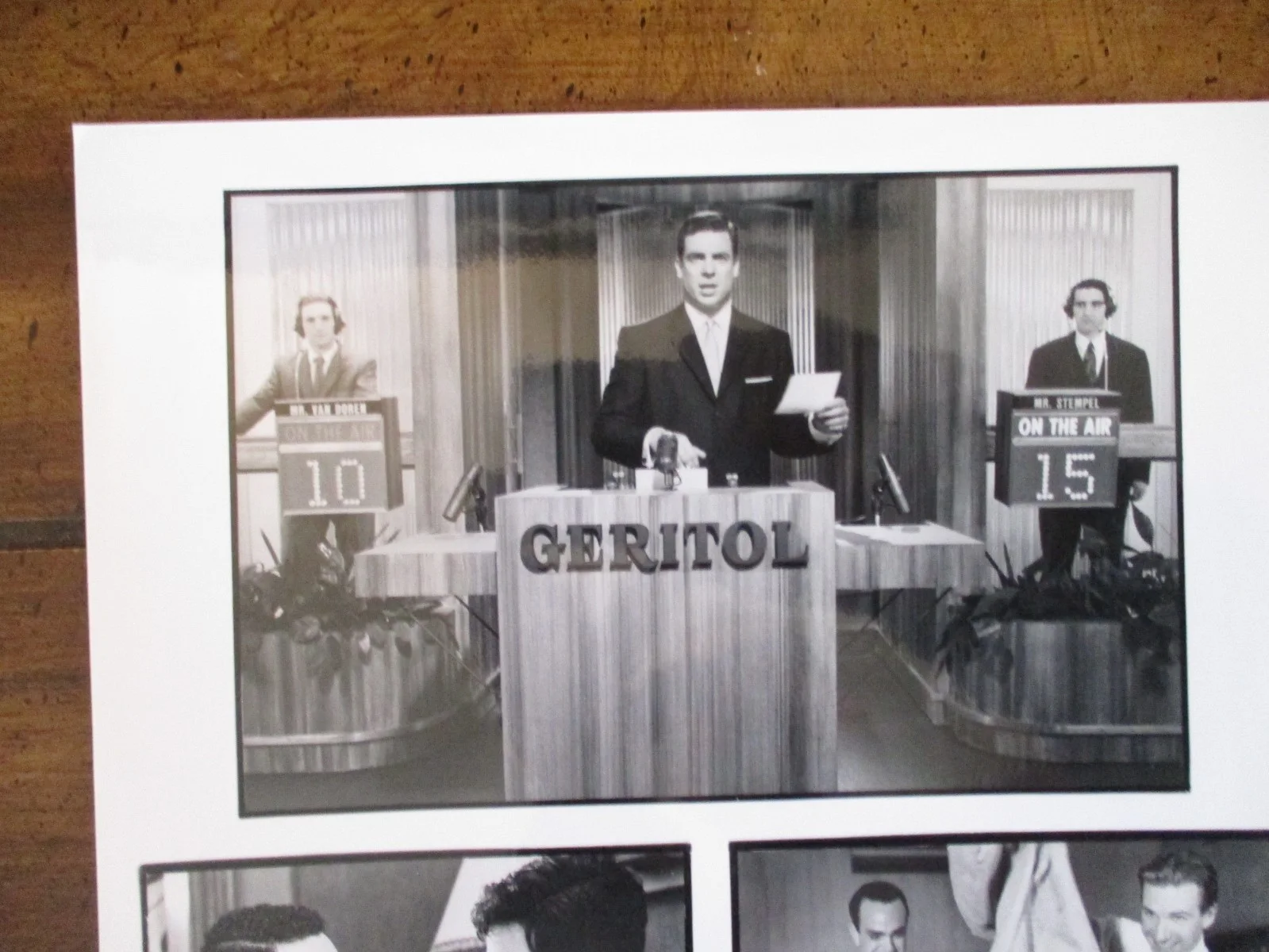Rob Morrow/Christopher McDonald/Ralph Fiennes(QUIZ SHOW)1994 10 x 8 B & W Photo, изображение 3