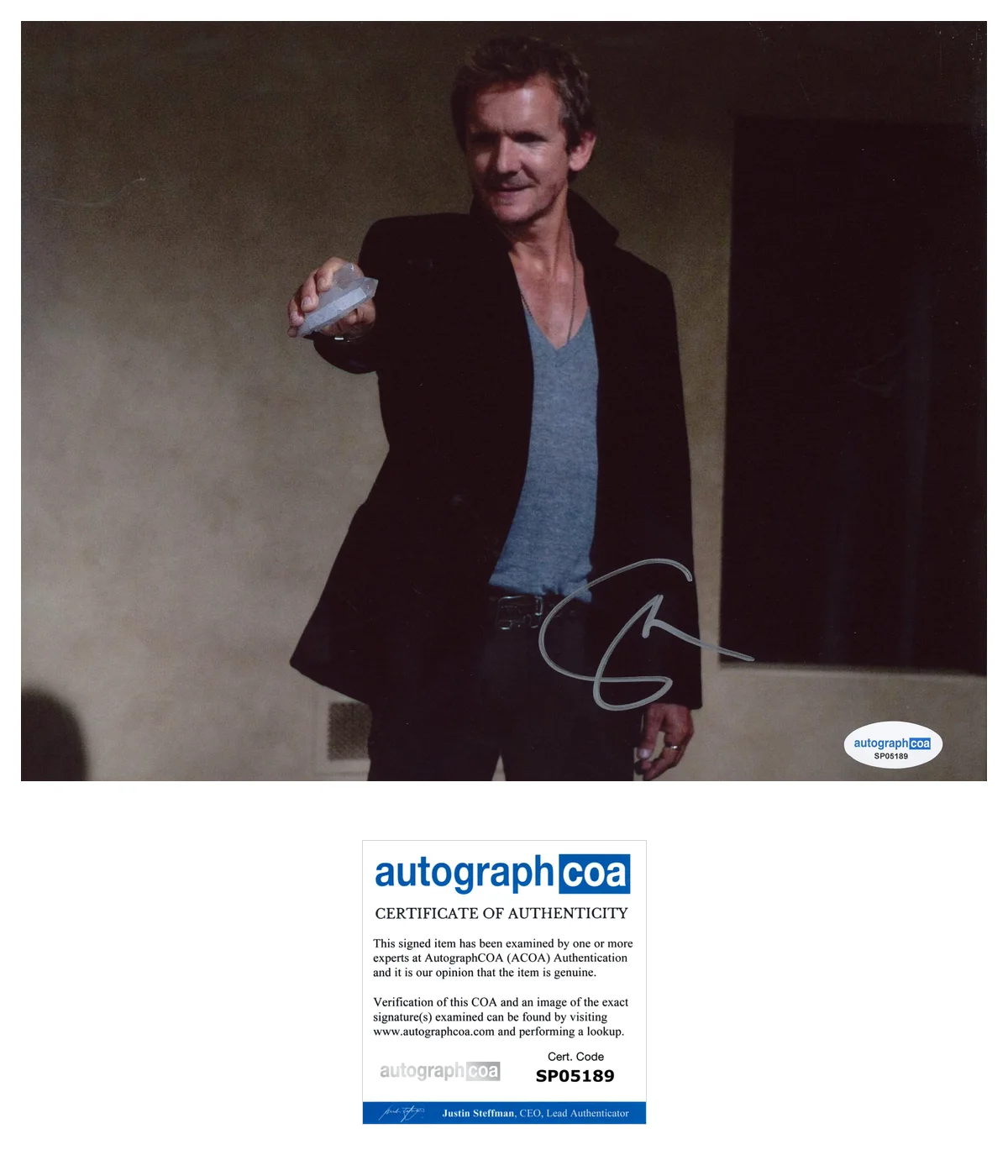 Sebastian Roché — Sebastian Roche ‘Supernatural’ Signed 8x10 Photo 'Balthazar' ACOA