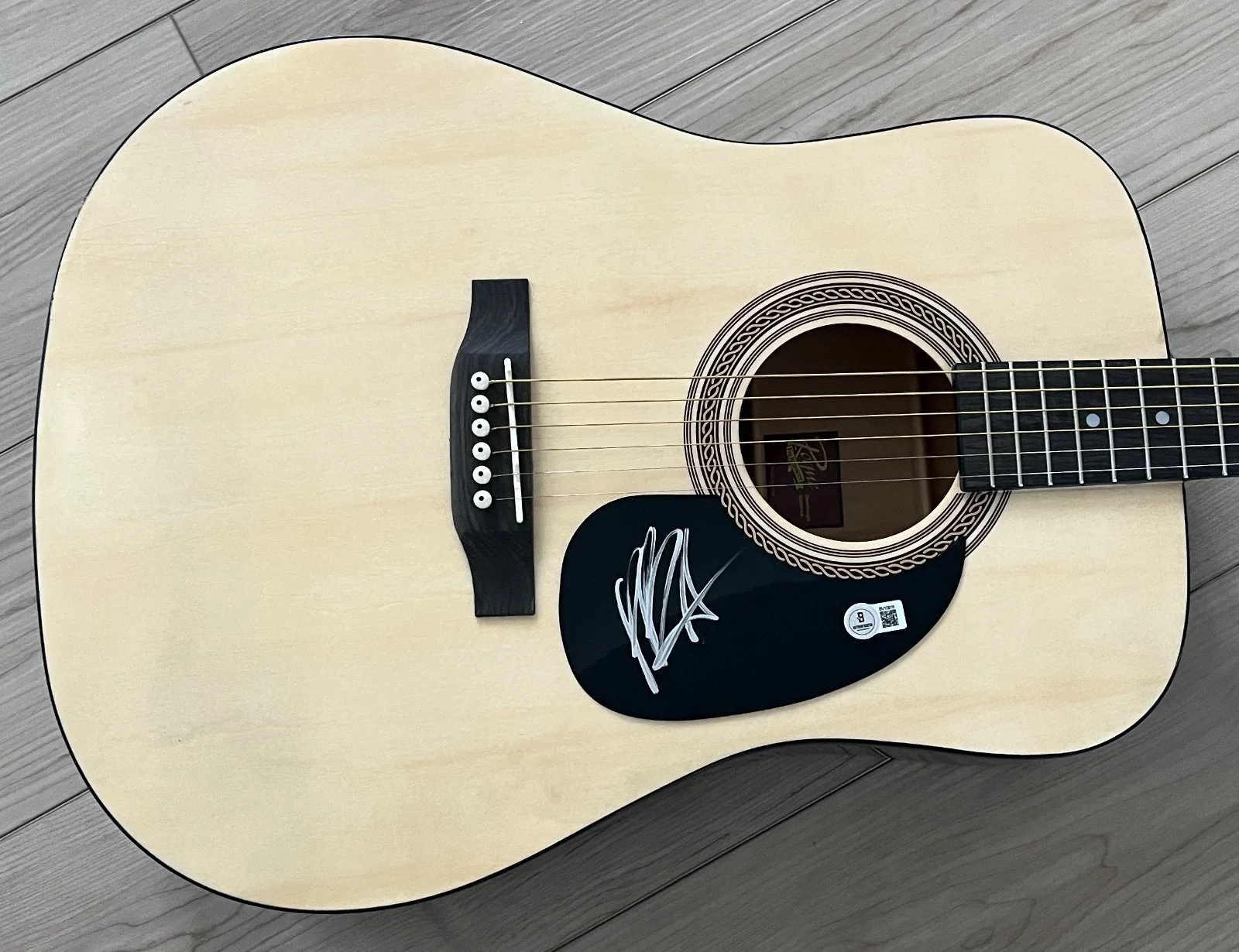 PRISCILA BLOCK SIGNED AUTOGRAPH 41" ACOUSTIC GUITAR w/PROOF & BECKETT BAS COA, image 5