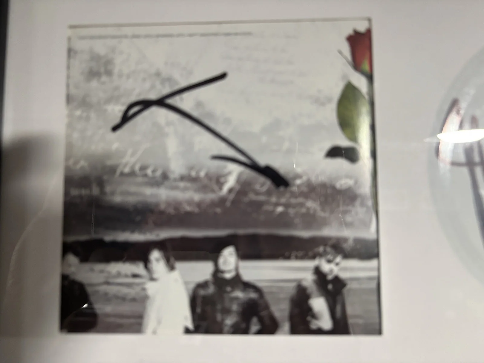 SIGNED 30 Seconds To Mars A Beautiful Lie CD and booklet framed, image 2