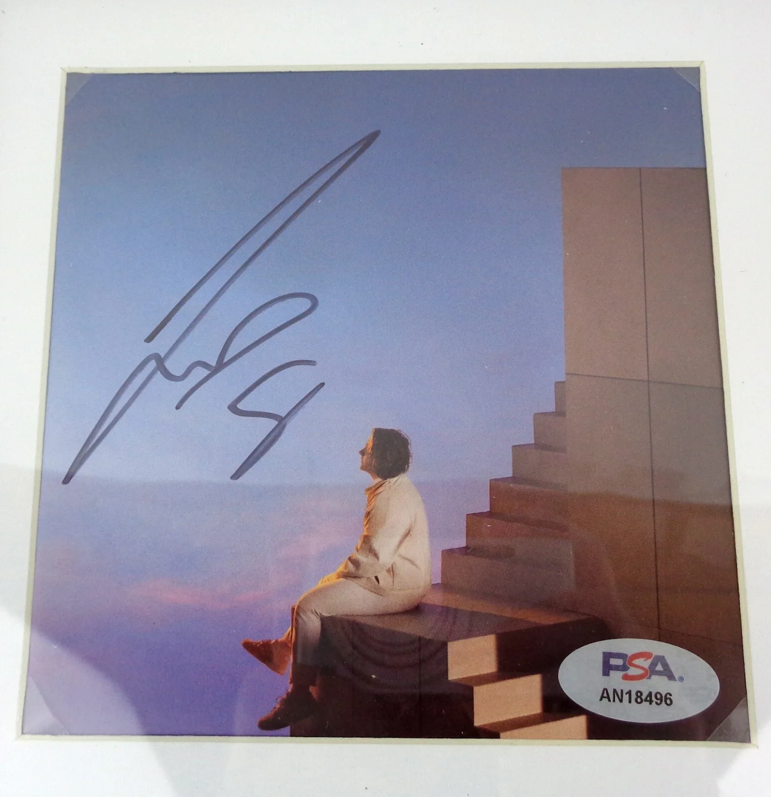 Lewis Capaldi — Lewis Capaldi Signed Autograph Broken By Desire CD Framed PSA/DNA COA, image 2