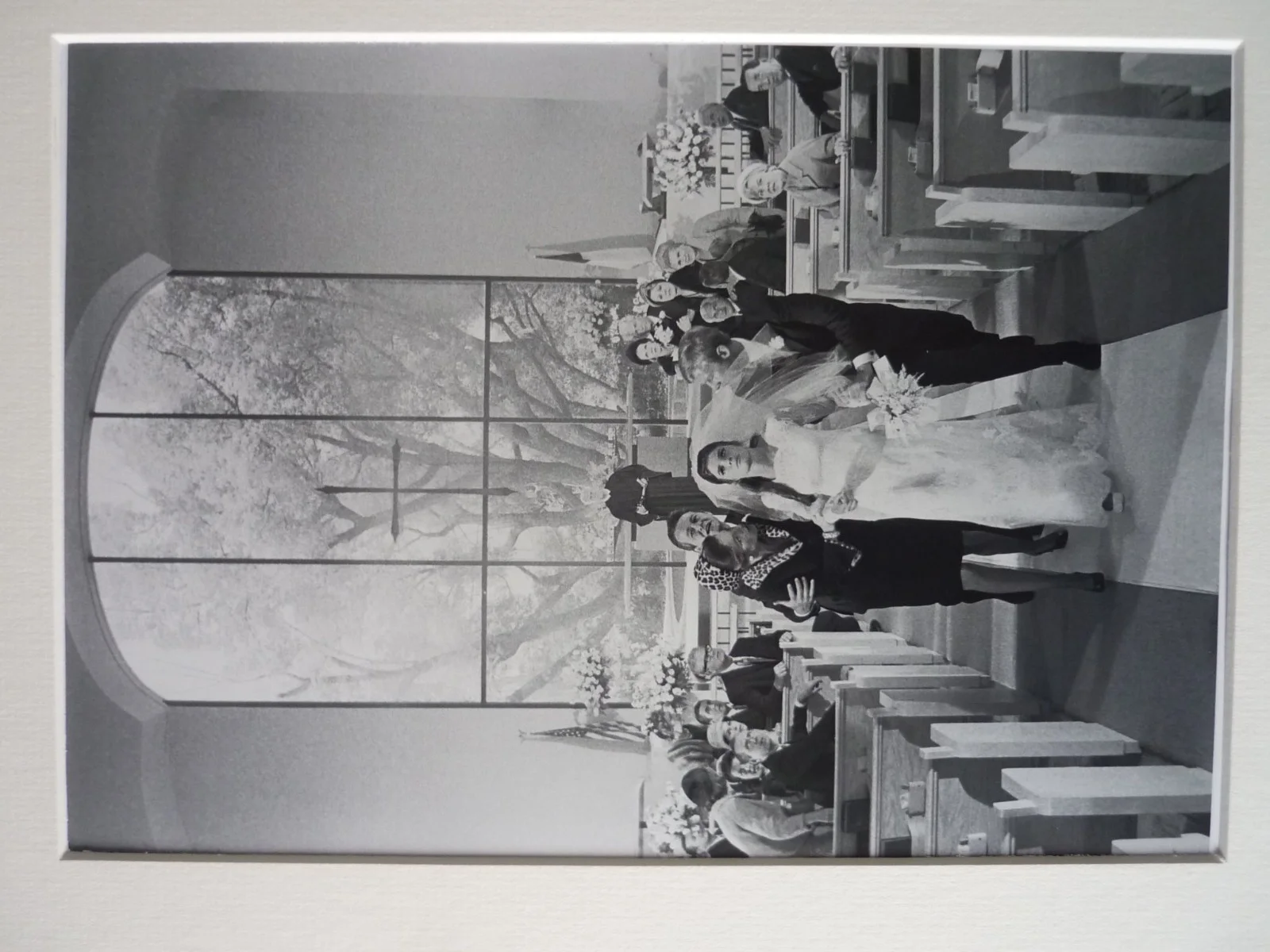 Framed 14x11 Poster Film Wedding Katharine Ross Elaine Robinson graduate running, изображение 2