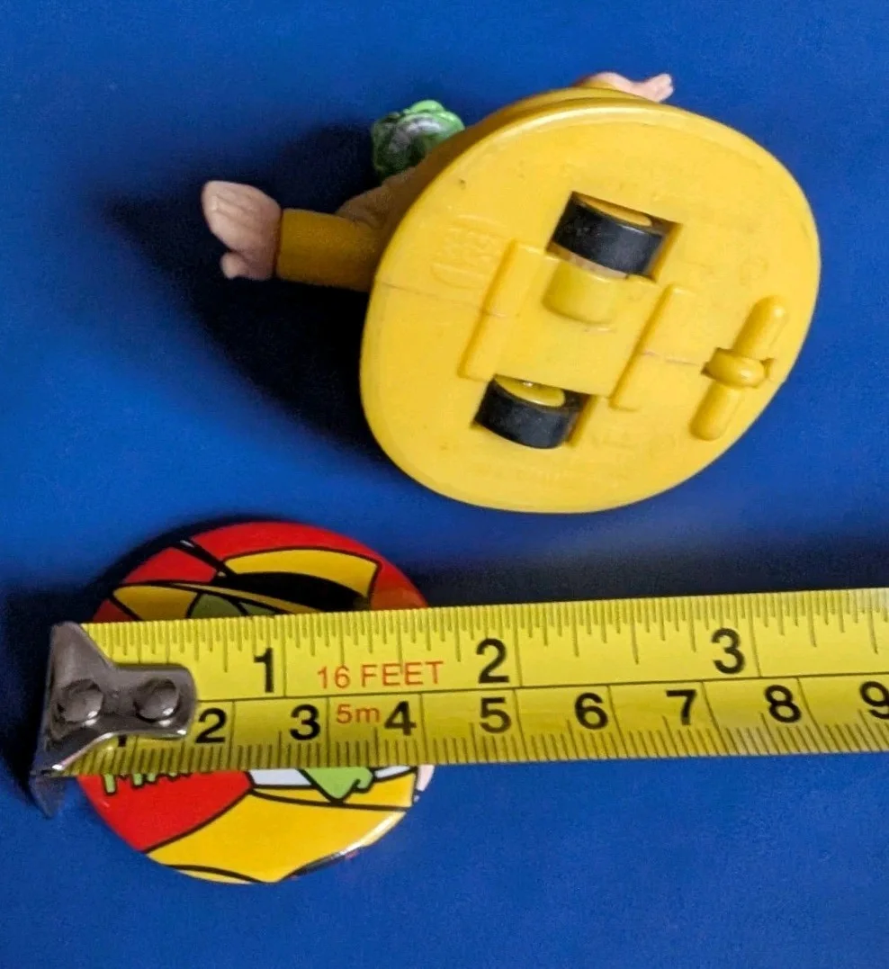 Vintage The Mask Toy & Badge, image 3
