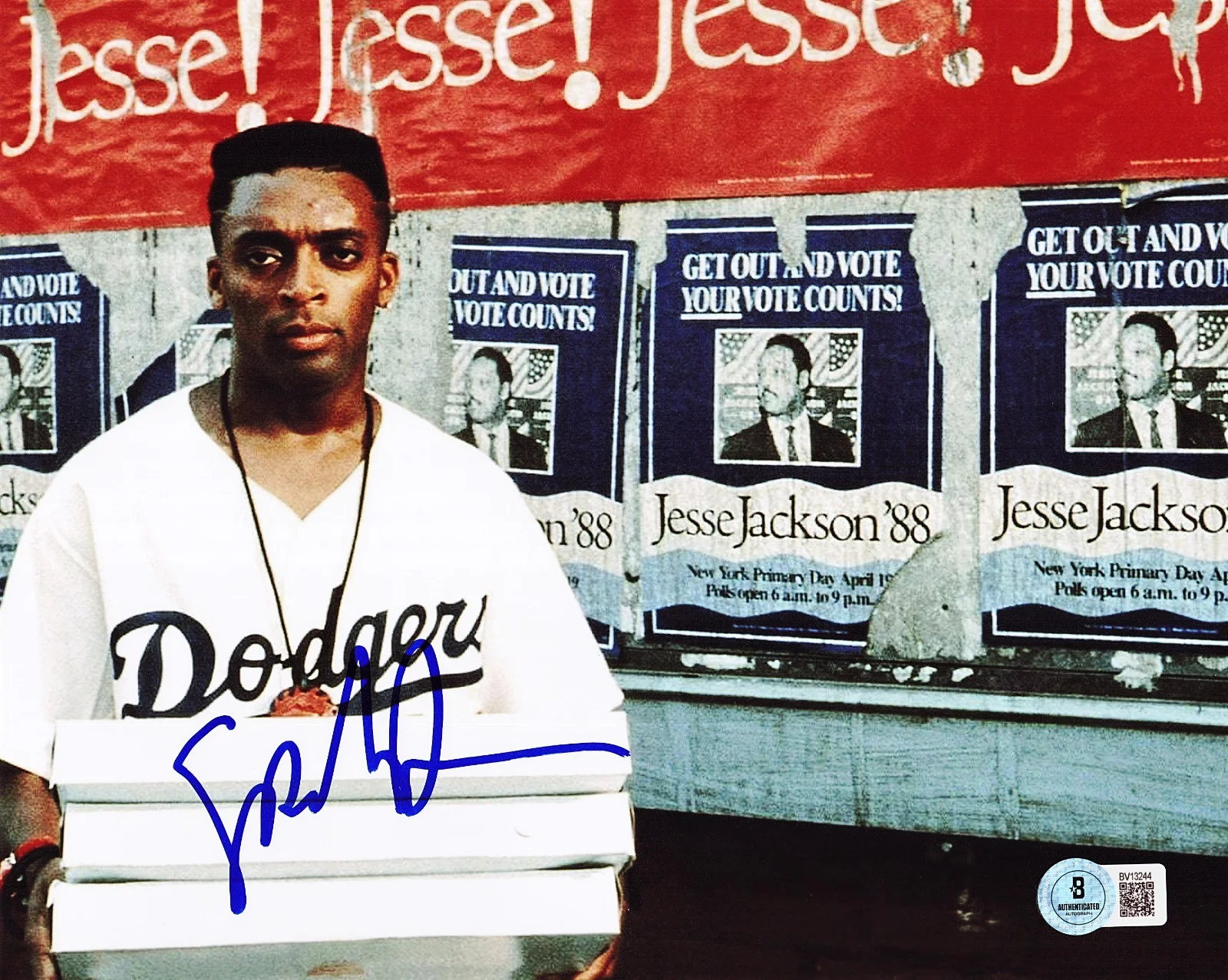Spike Lee — Spike Lee Signed Do The Right Thing Mookie 8x10 Photo w/Beckett BAS BV13244