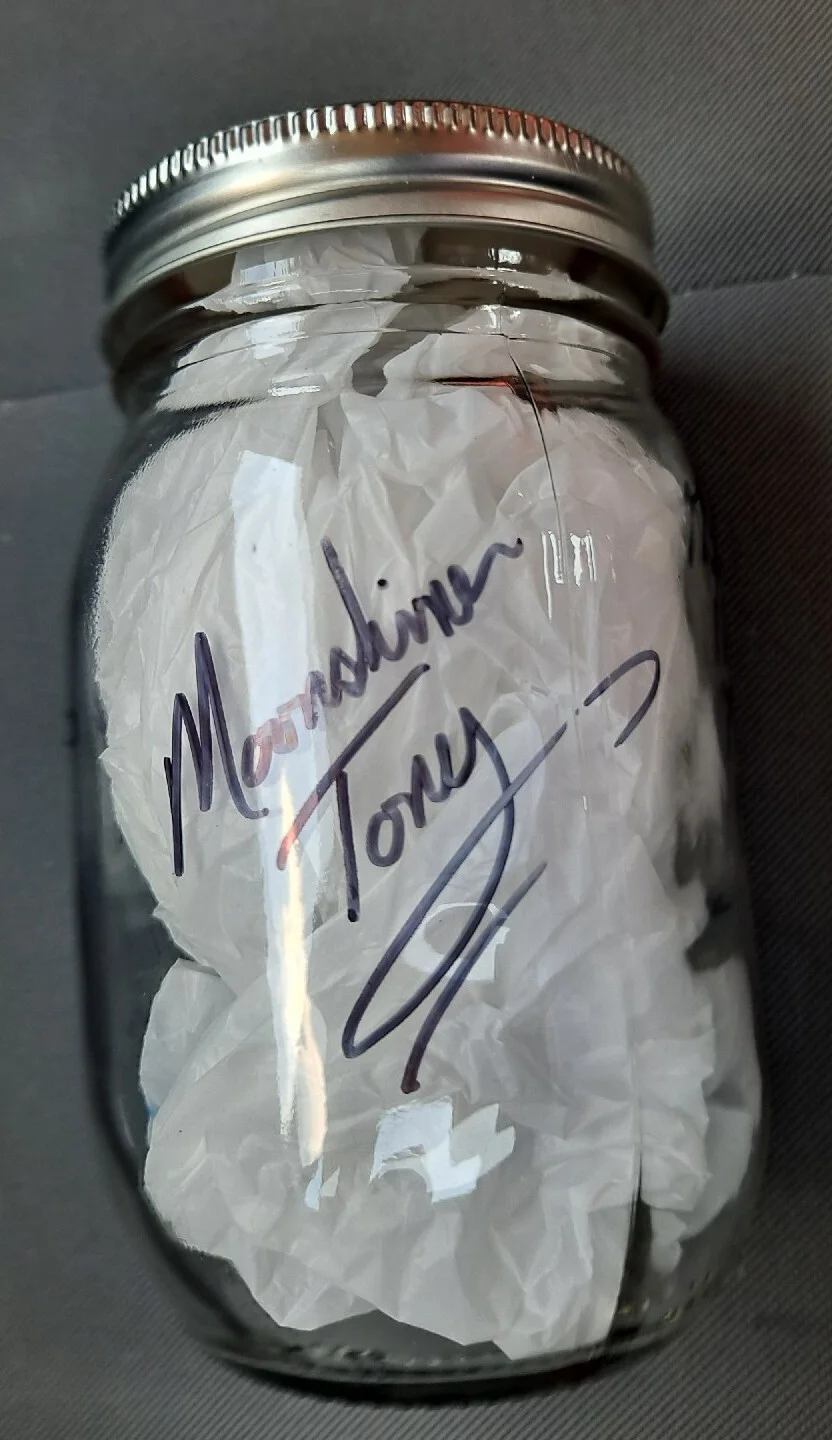 Tony Perry — Master Distillers SIGNED Mason Jar Moonshiner TONY Mike Burdette Amanda Bryant, изображение 2