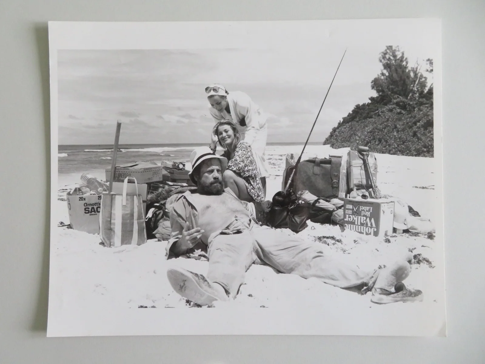 CASTAWAY MOVIE STILL PHOTO LOT OF 9 OLIVER REED AMANDA DONOHOE 1986, изображение 5
