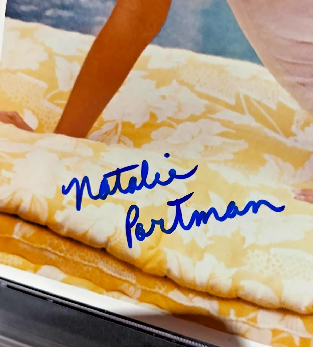 Natalie Portman — NATALIE PORTMAN SIGNED AUTOGRAPH 8X10 PHOTO ENCAPSULATED FULL NAME YOUNG PSA 10, изображение 2