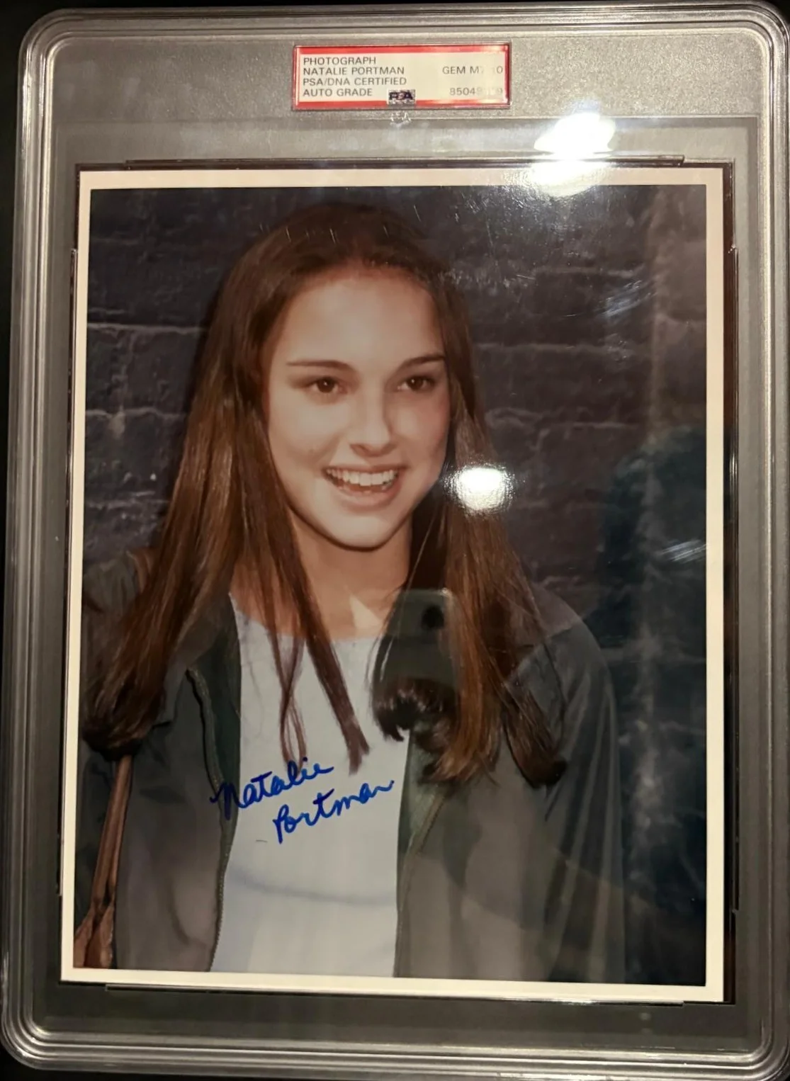 Natalie Portman — NATALIE PORTMAN SIGNED AUTOGRAPHED 8X10 PHOTO ENCAPSULATED STAR WARS RARE PSA 10