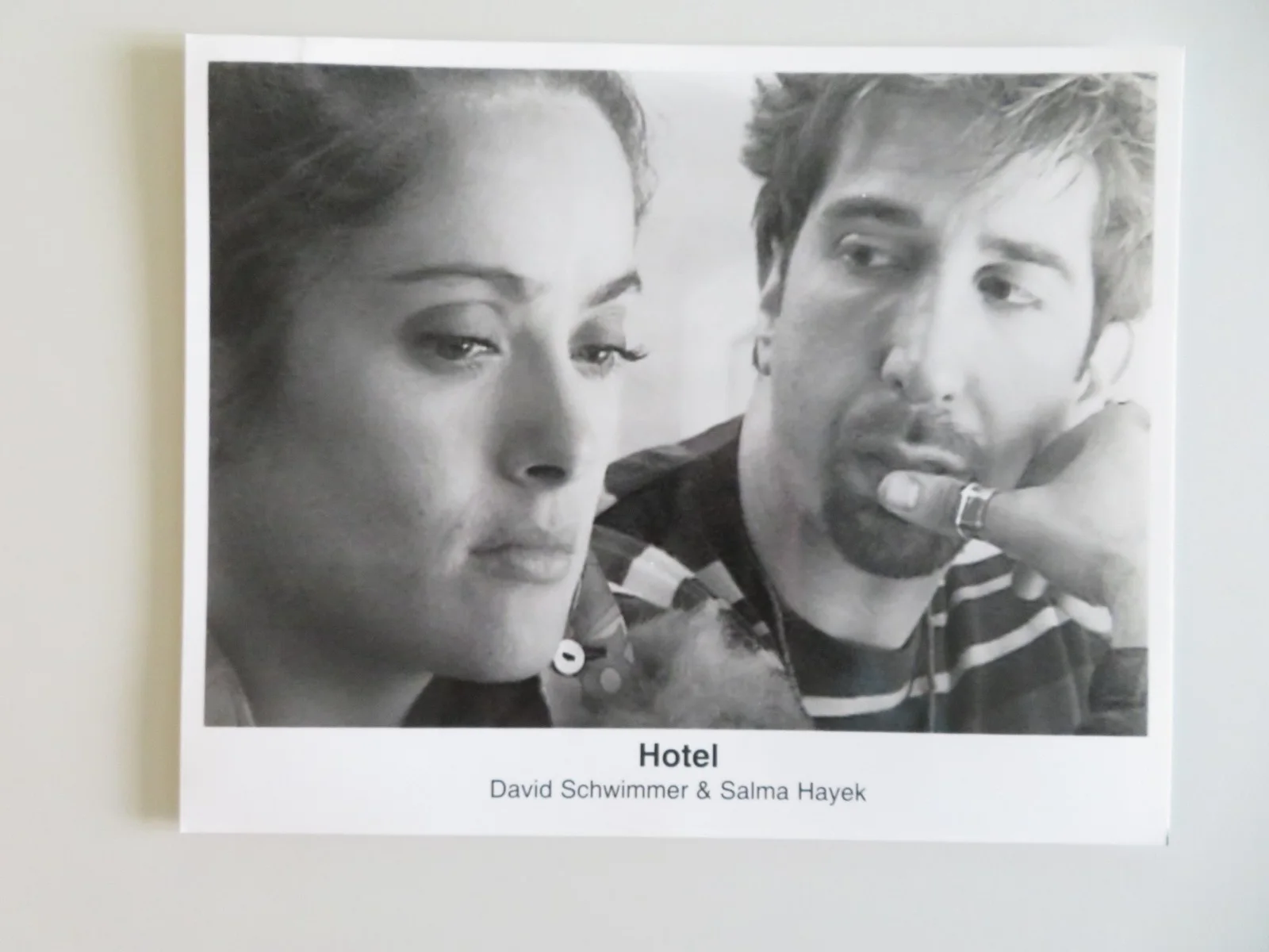 HOTEL MOVIE STILL PHOTO LOT OF 6 DAVID SCHWIMMER SALMA HAYEK RHYS IFANS 2001, изображение 3