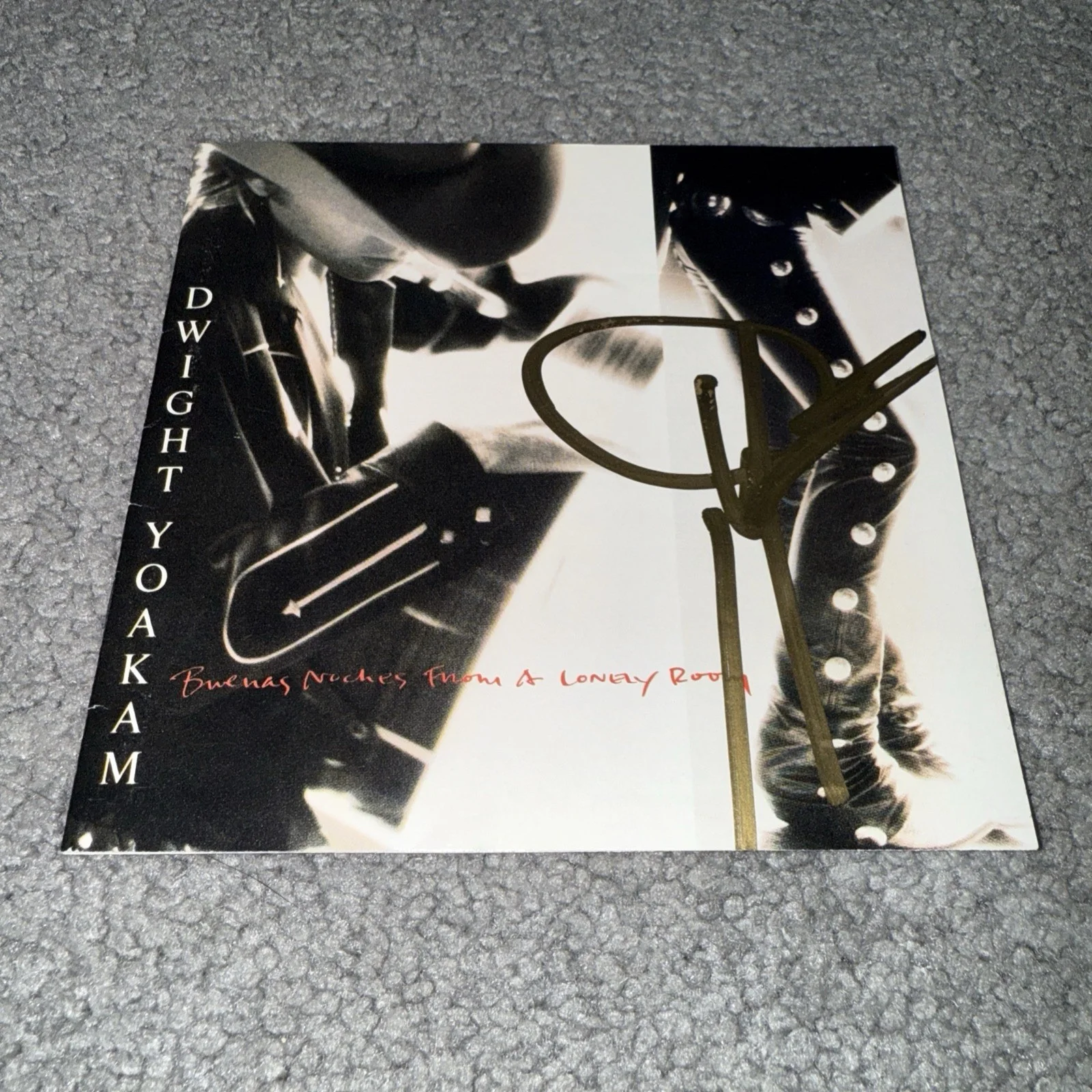 Dwight Yoakam AUTOGRAPH SIGNED Buenas Noches from a Lonely Room CD, image 2