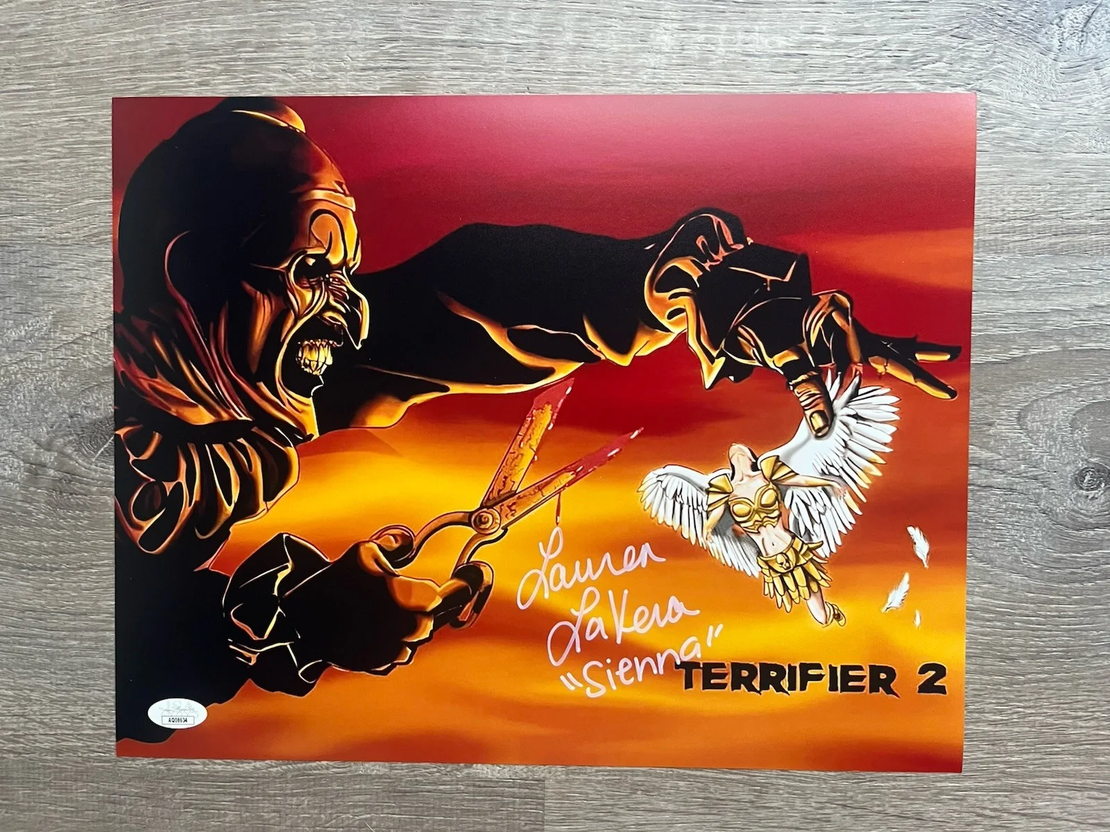 Lauren LaVera — Lauren LaVera Signed Terrifier 2 11x14 Photo JSA COA Sienna Art The Clown Horror, изображение 2