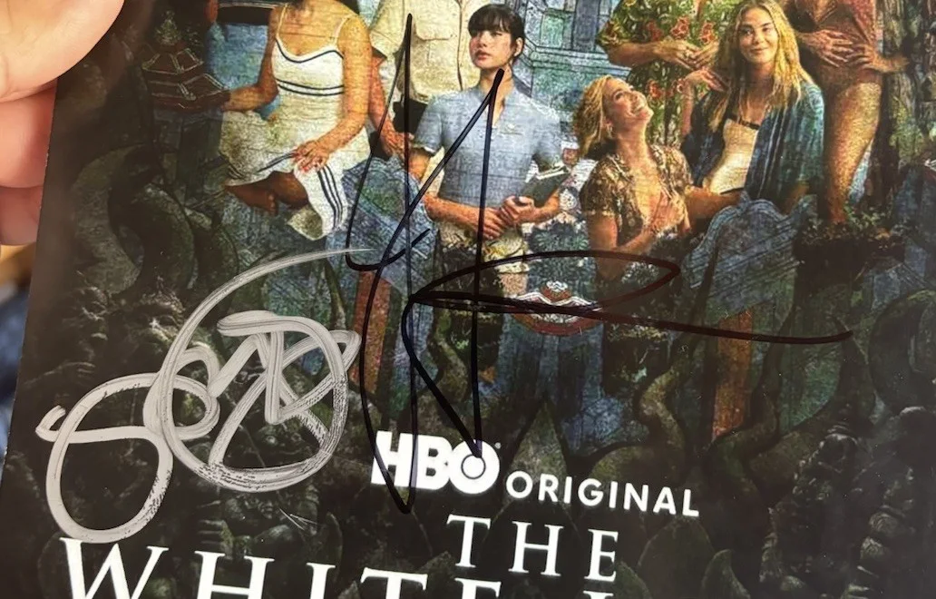 Jason Isaacs & Parker posey Signed 8x10 White Lotus Photo, image 2
