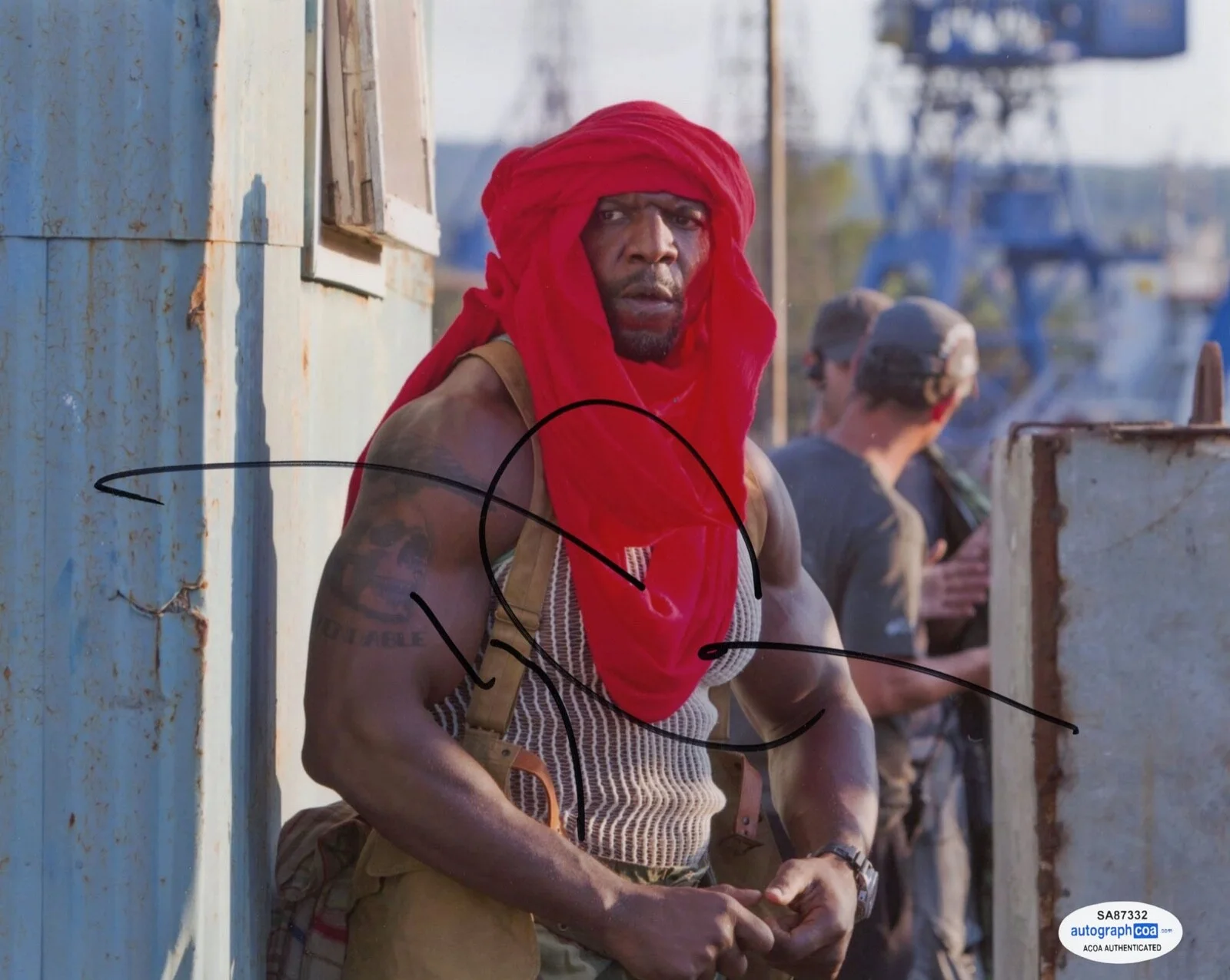 TERRY CREWS — Terry Crews signed "EXPENDABLES" 8x10 Photo PROOF b AGT Hale Caesar ACOA COA, image 3