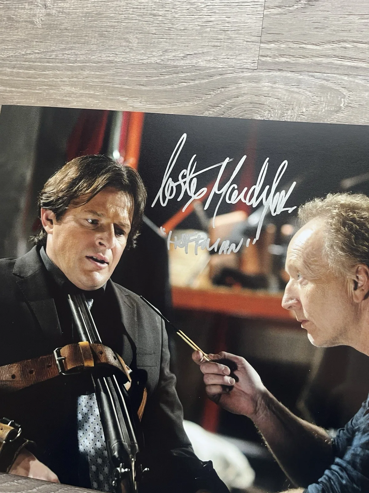 Costas Mandylor — Costas Mandylor Signed Saw 11x14 Photo JSA COA Detective Hoffman Jigsaw Horror, изображение 5