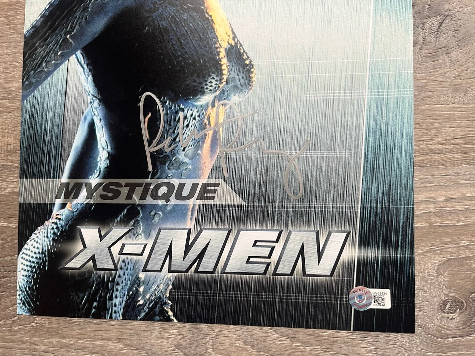 Rebecca Romijn — Rebecca Romijn Signed Mystique 11x14 Photo Beckett COA X-Men Autograph Marvel, изображение 3