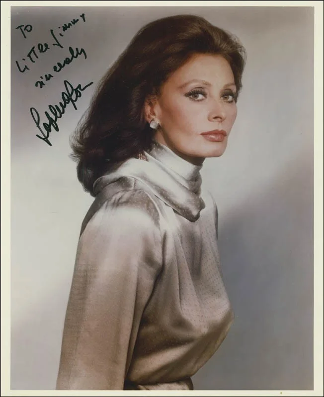 Sophia Loren — SOPHIA LOREN - AUTOGRAPHED INSCRIBED PHOTOGRAPH