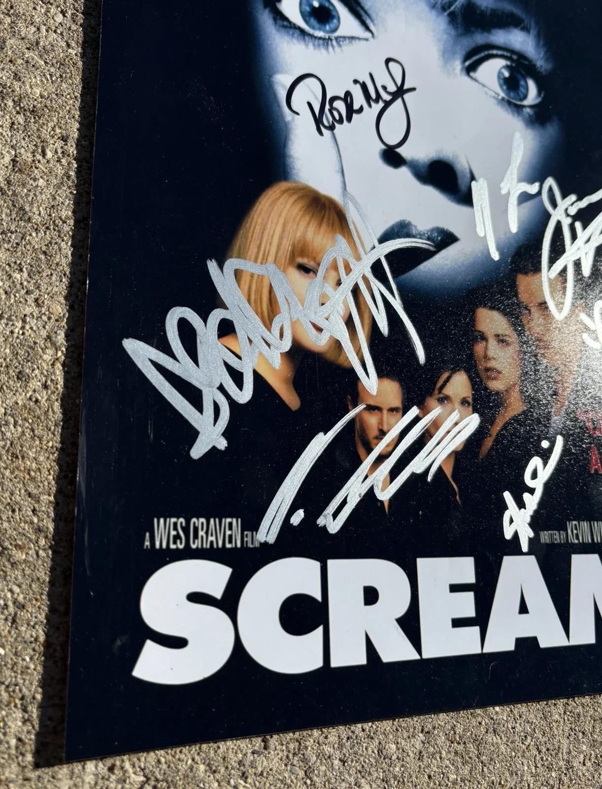 SCREAM Movie Cast SIGNED 11x14 Photo JSA COA 6 AUTOGRAPHS, image 2