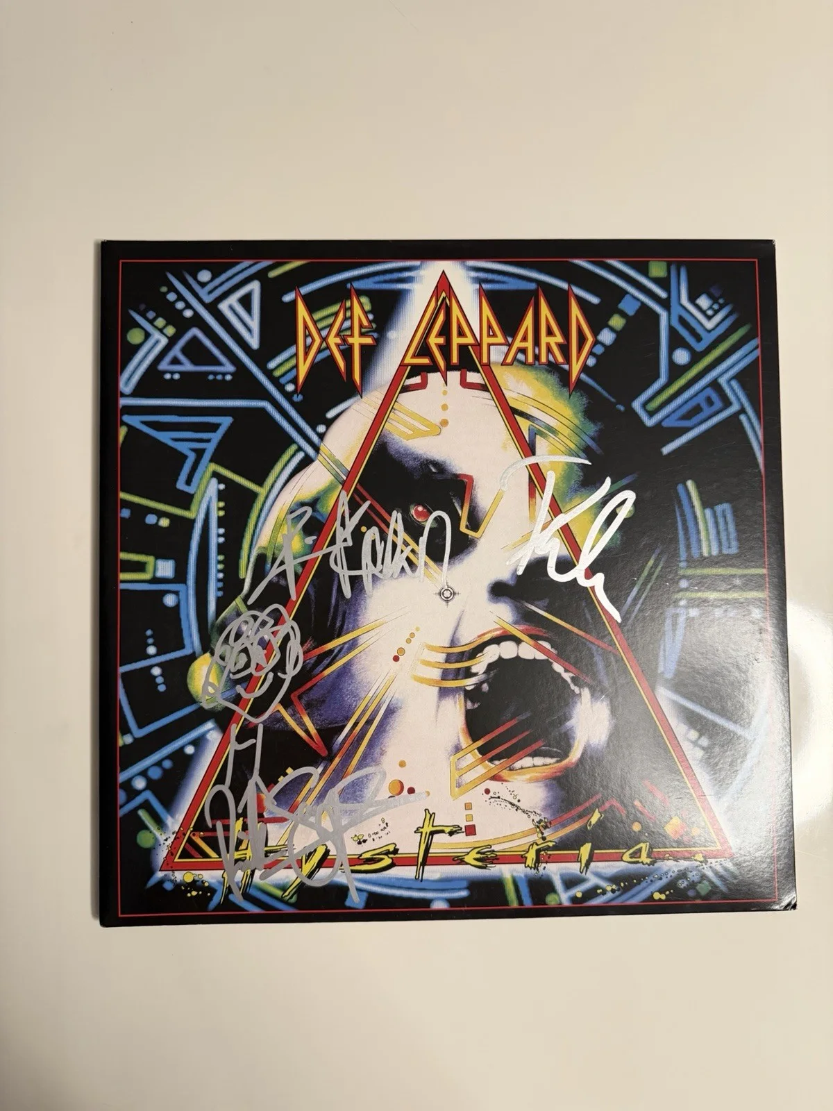 Def Leppard Autographed Hysteria Vinyl Rick Allen Sketch Savage Phil Beckett LOA, изображение 3