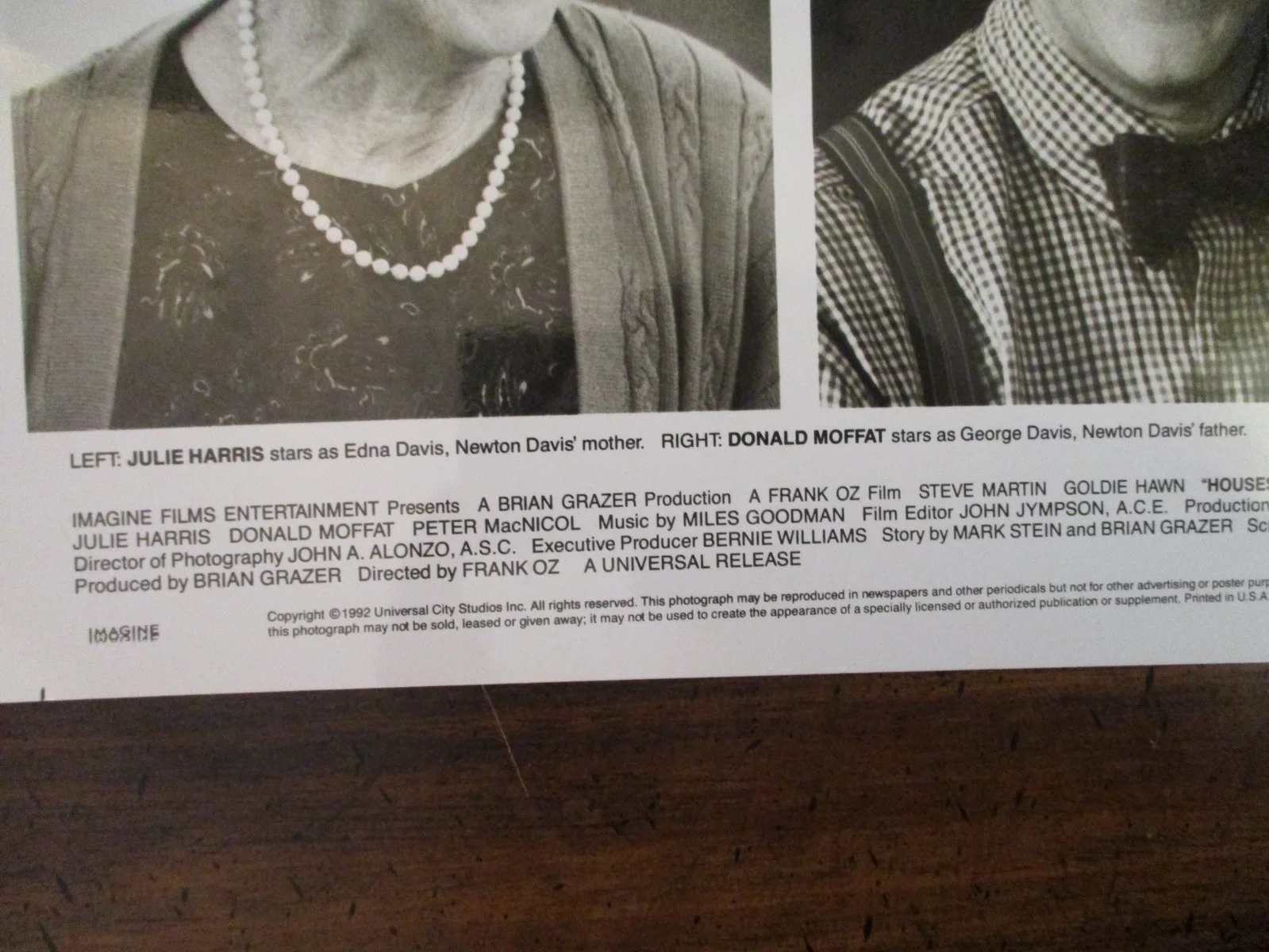 Donald Moffat/Julie Harris(HOUSESITTER)1992 8x 10 Glossy Black/White Press Photo, изображение 2