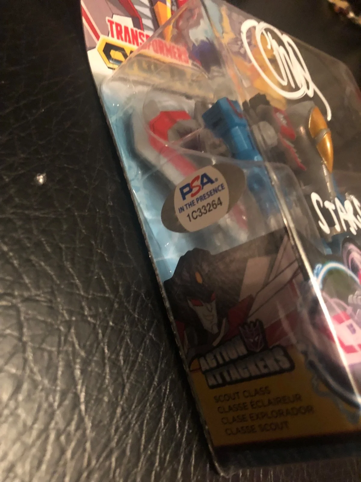 Charlie Adler — Charlie Adler Transformers Starscream Cyberverse Wing Slice Signed Figure PSA B, изображение 2