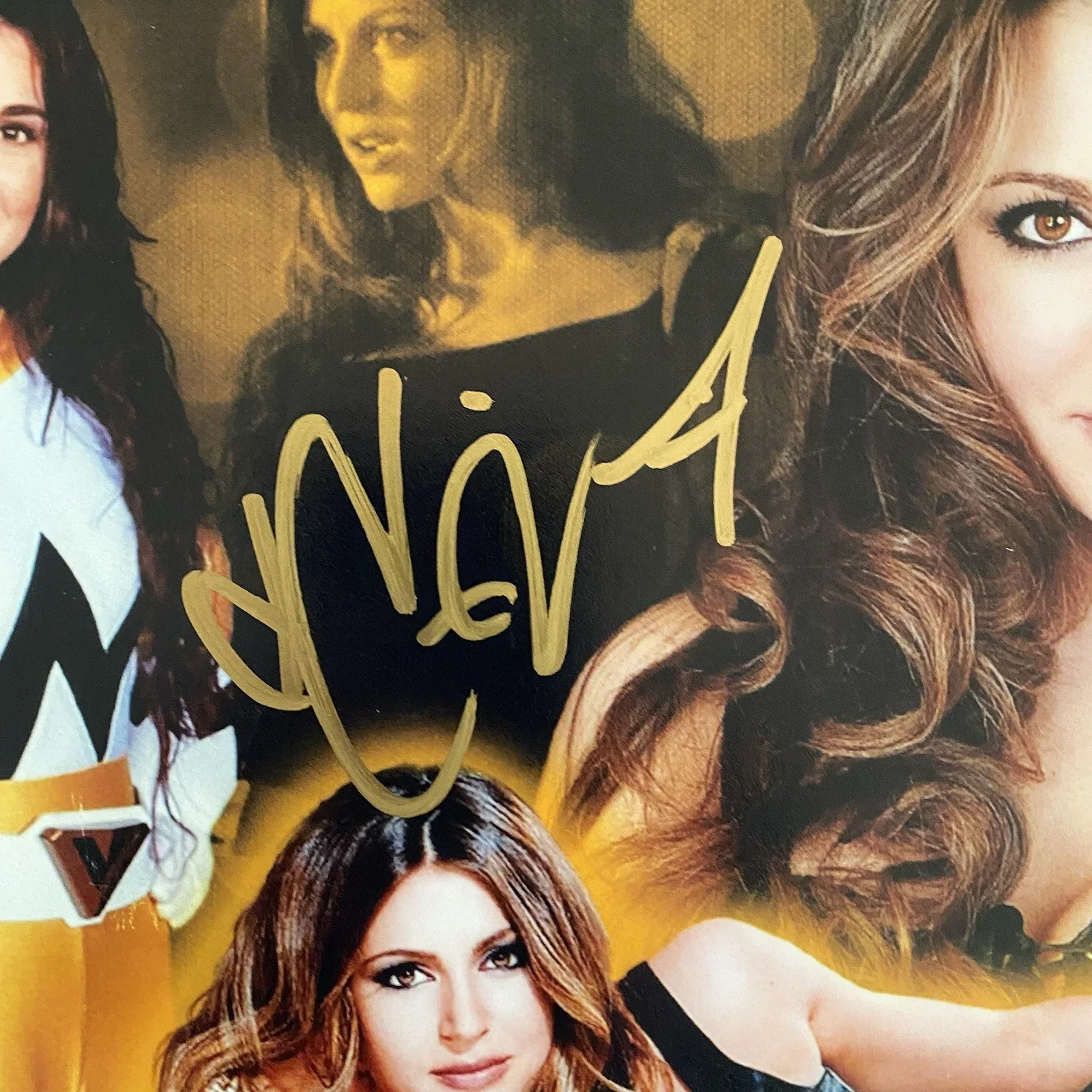 Cerina Vincent Hand Signed 8 x 10 Photo Autograph Power Rangers Lost Galaxy, изображение 2