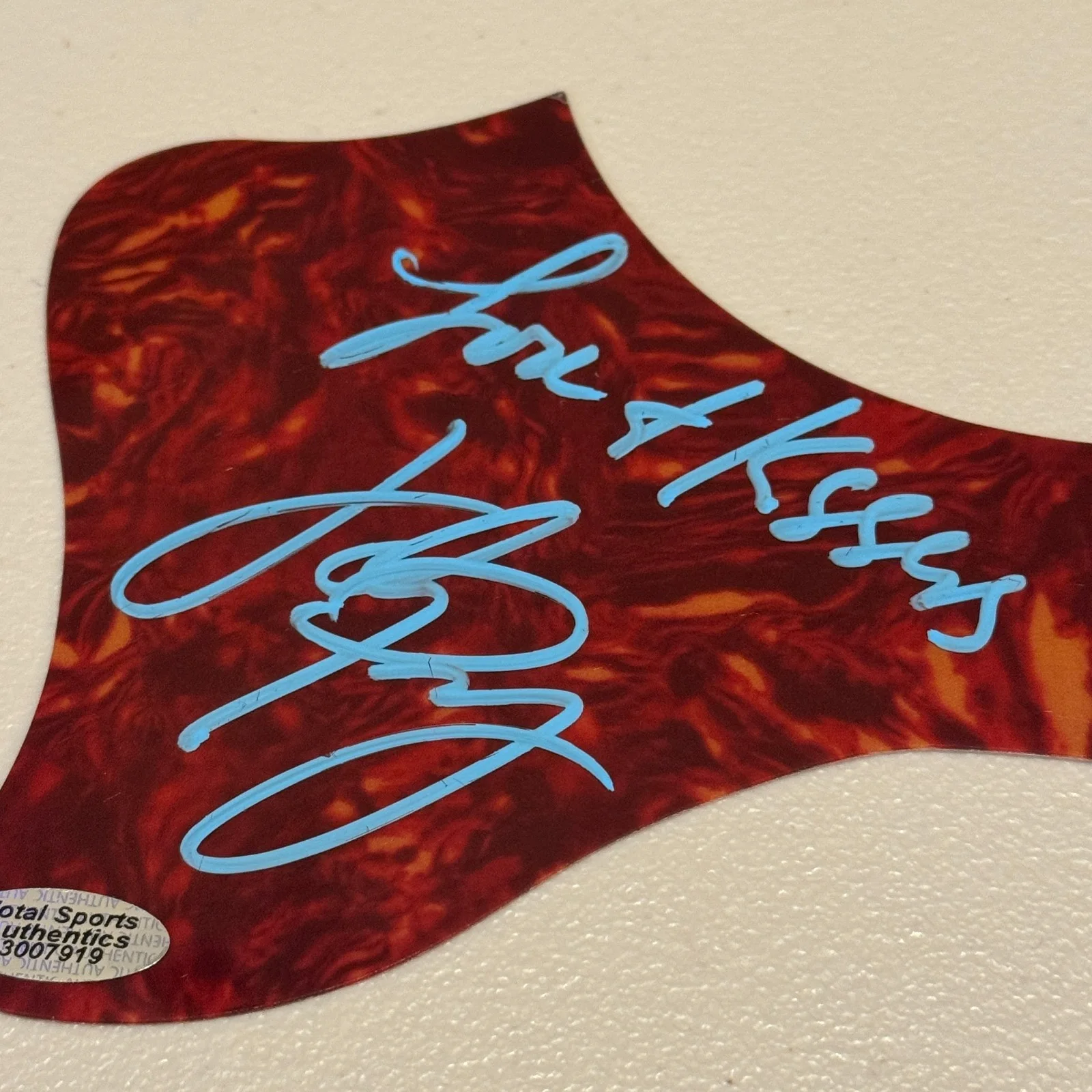 KATY PERRY AUTHENTIC SIGNED AUTOGRAPHED INSCRIBED AUTO GUITAR PICKGUARD WITH COA, image 2