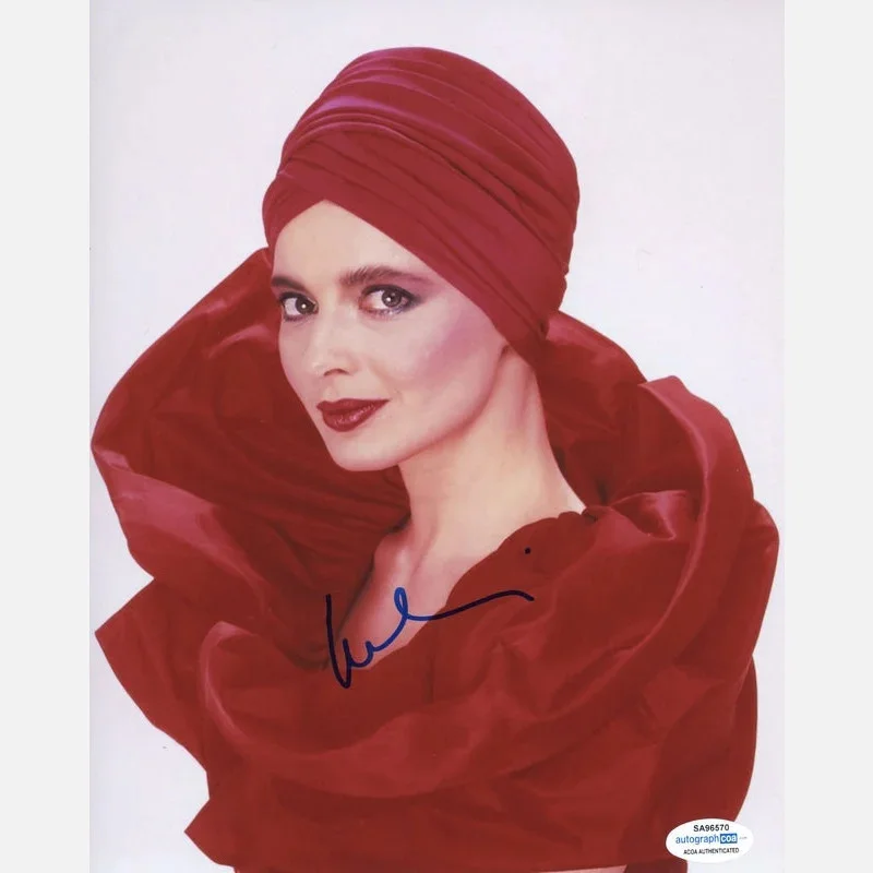 ISABELLA ROSSELLINI autograph ACOA signed 8x10 photography — ISABELLA ROSSELLINI autograph ACOA signed 8x10 photography