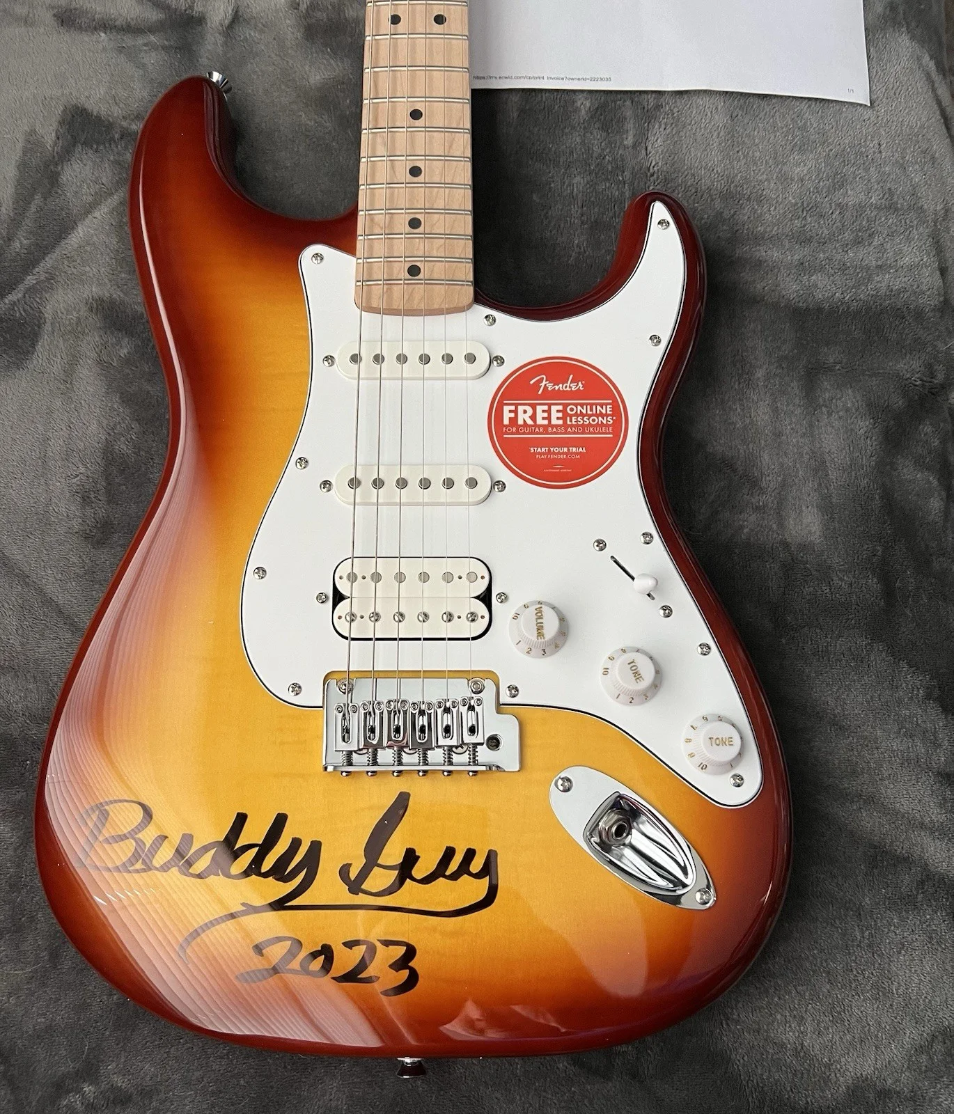 Buddy Guy beautifully hand signed autographed NEW Fender Squier sunburst guitar, image 2