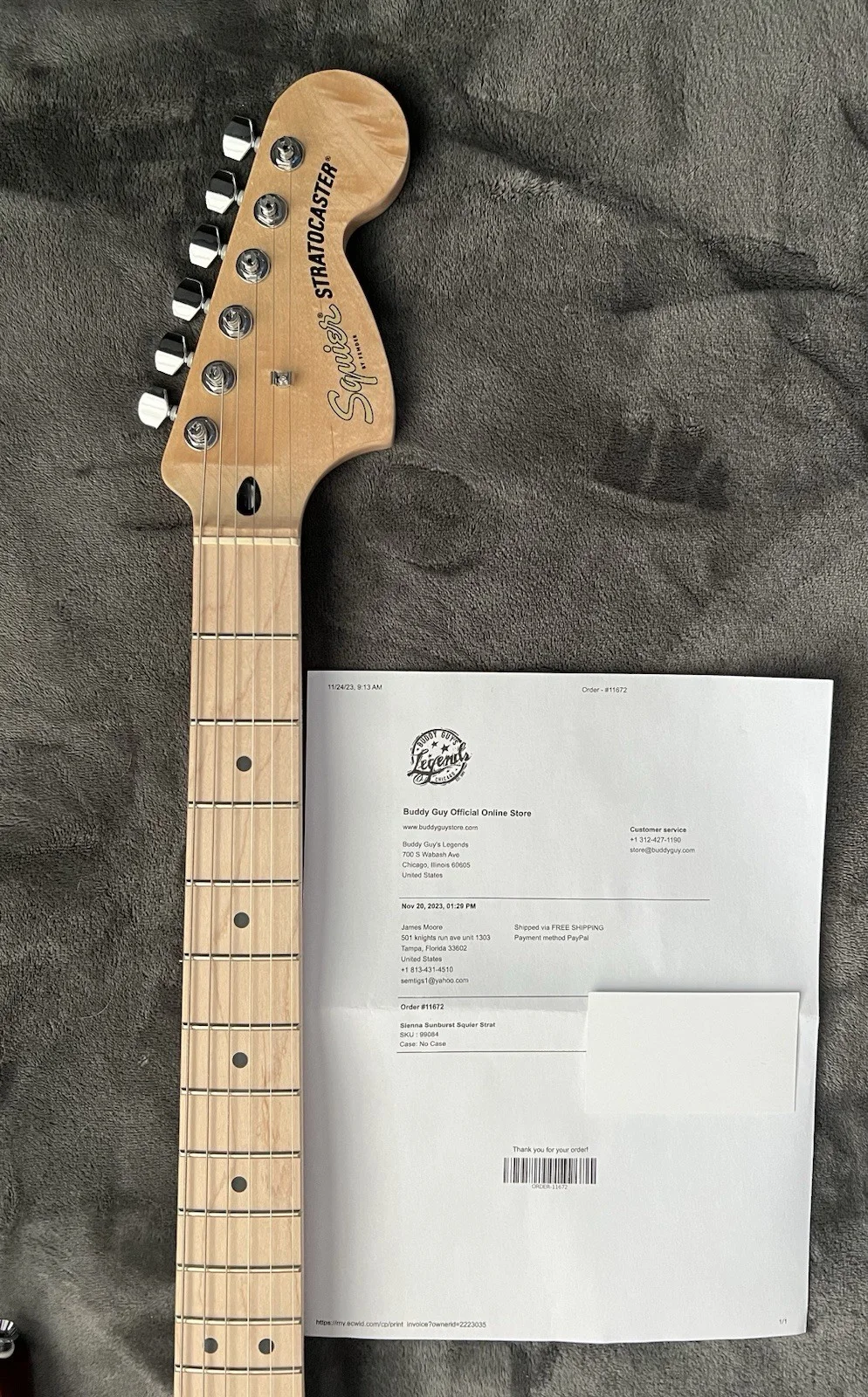 Buddy Guy beautifully hand signed autographed NEW Fender Squier sunburst guitar, image 5
