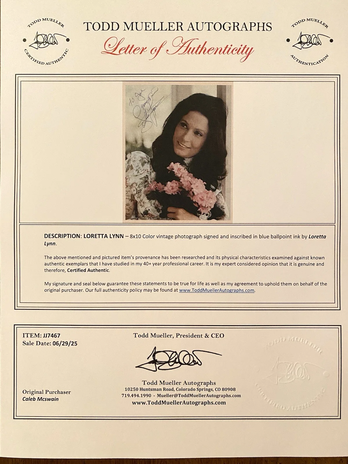 Loretta Lynn Signed Autographed Photo With COA Singer Coal Miners Daughter, изображение 4