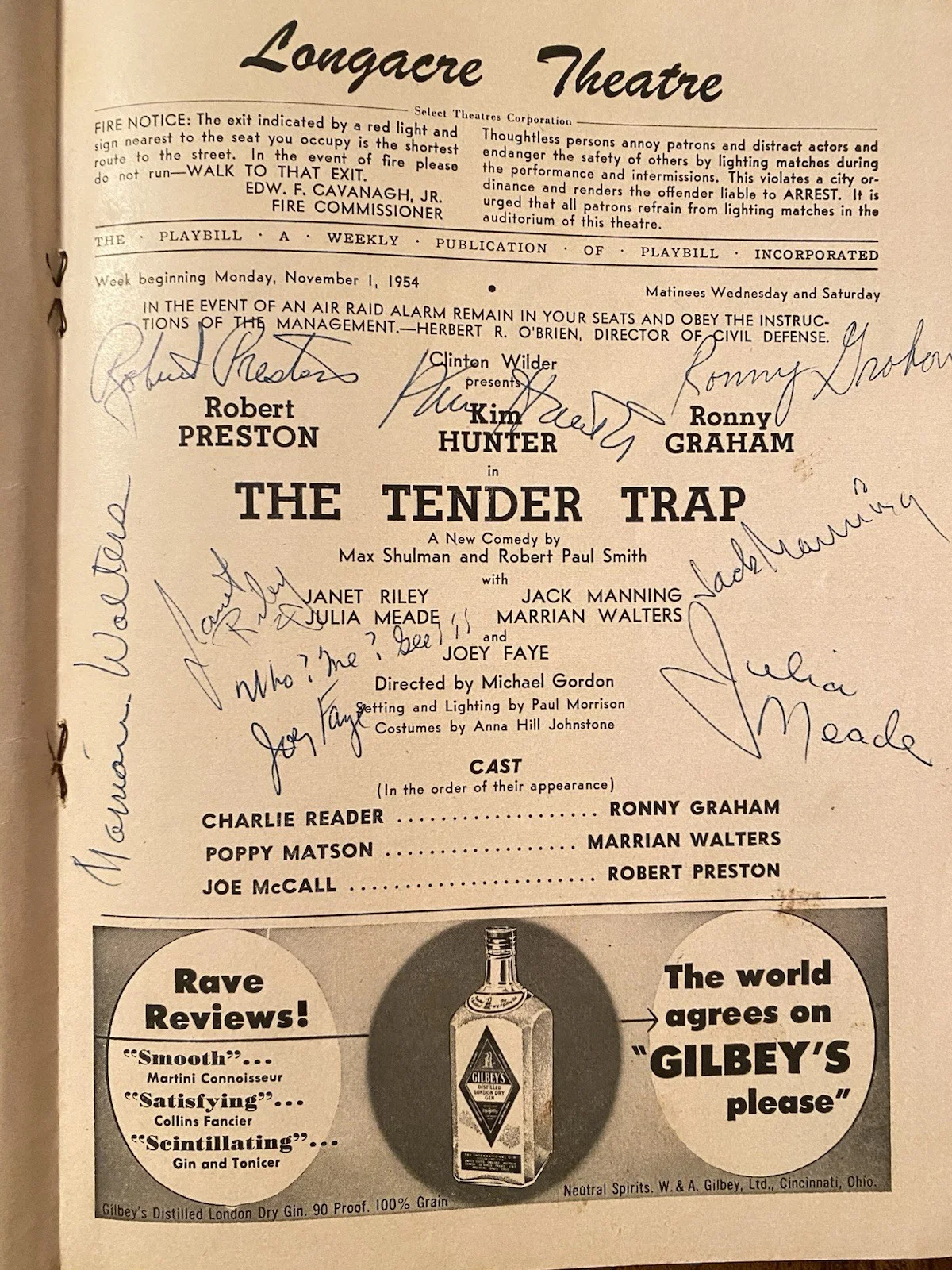 Robert Preston, Kim Hunter, Cast — Kim Hunter Robert Preston Etc Cast Signed Playbill The Tender Trap w COA 1954