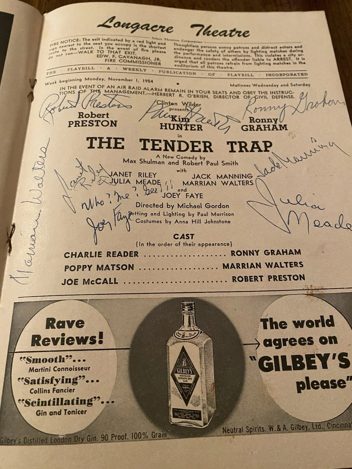 Robert Preston, Kim Hunter, Cast — Kim Hunter Robert Preston Etc Cast Signed Playbill The Tender Trap w COA 1954, изображение 2