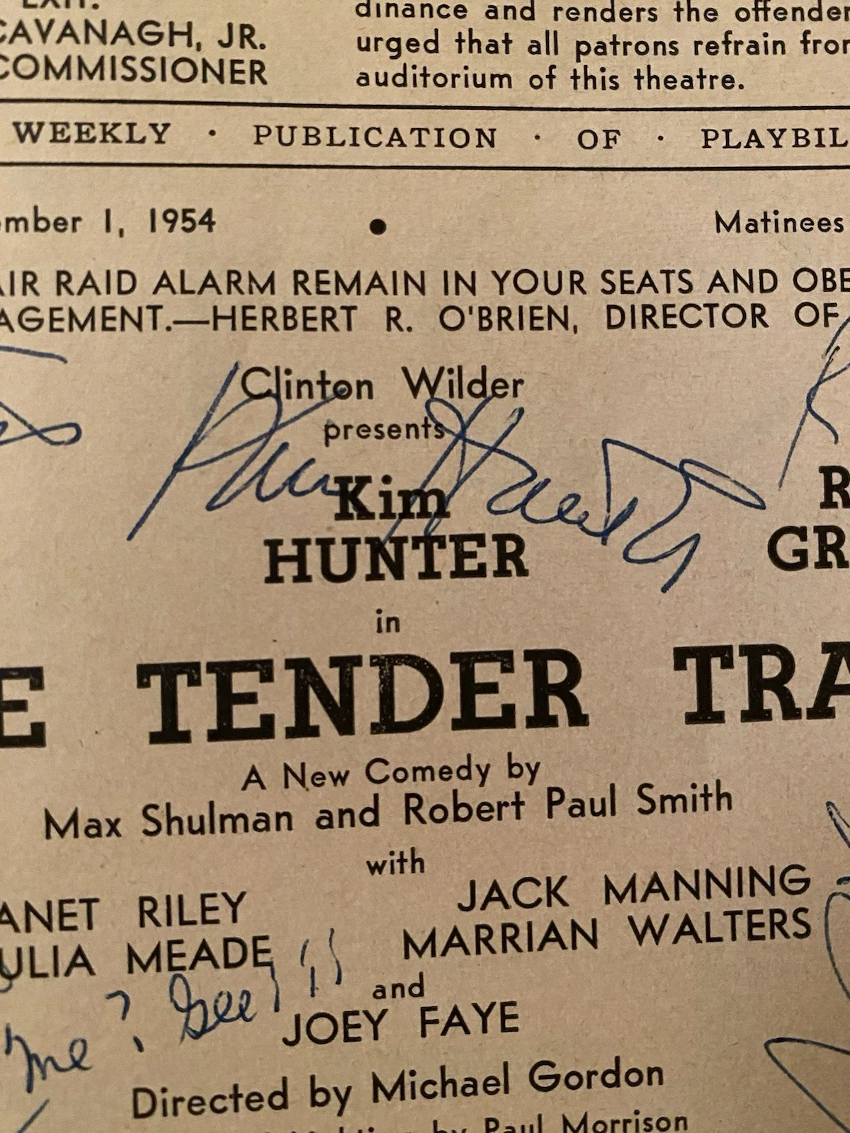 Robert Preston, Kim Hunter, Cast — Kim Hunter Robert Preston Etc Cast Signed Playbill The Tender Trap w COA 1954, изображение 4