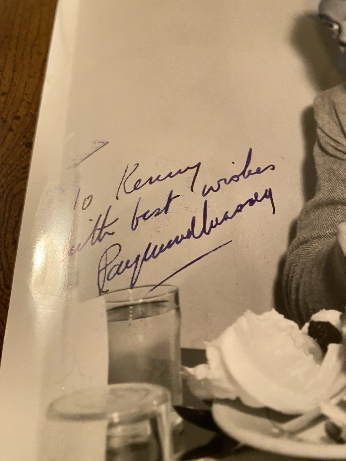 Raymond Massey — Raymond Massey Signed Autographed Photo With COA Arsenic And Old Lace Dr Kildare, изображение 3