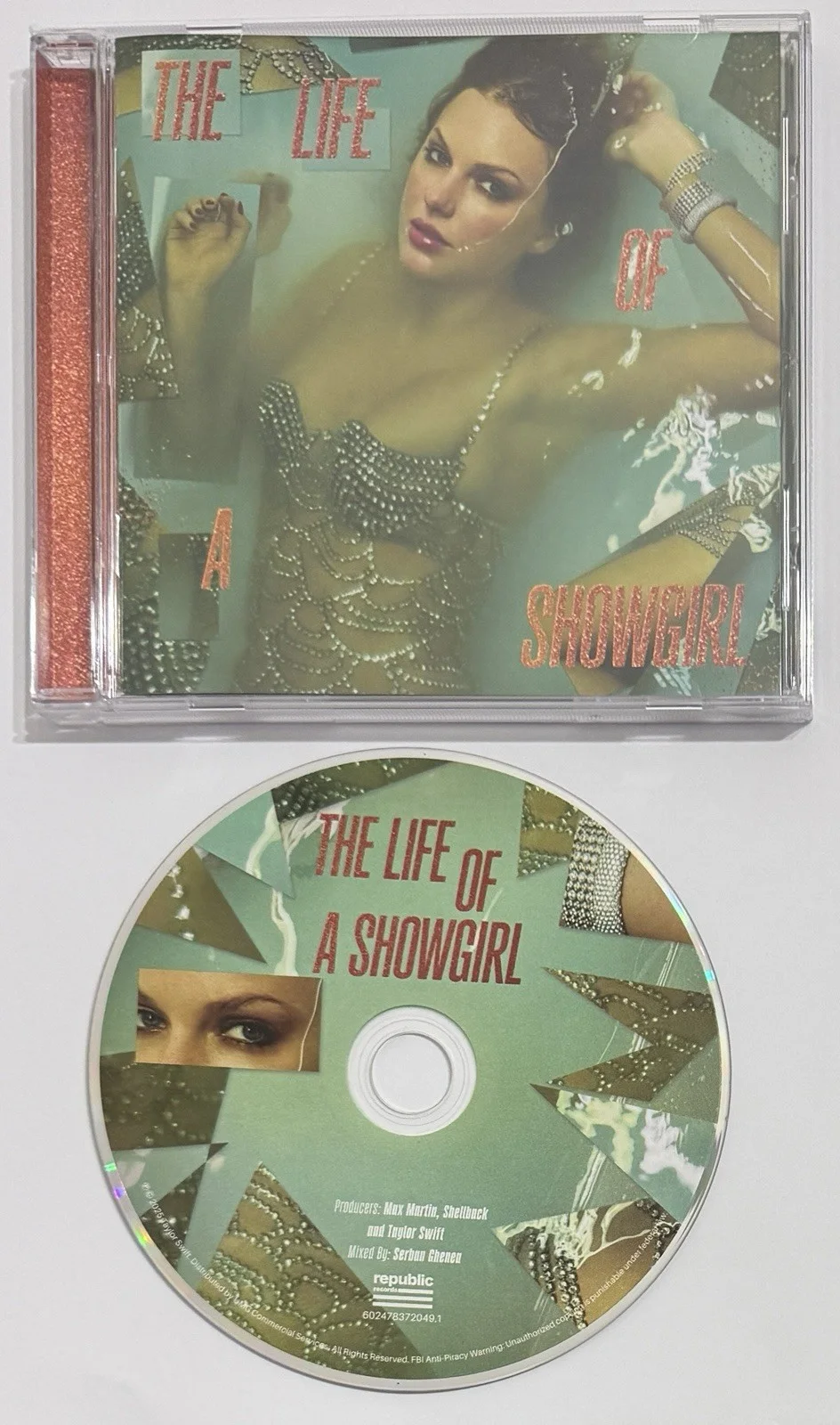 Taylor Swift FRAMED SIGNED HEART Hot Photo 3 PSA DNA COA & Life Of A Showgirl CD, изображение 3